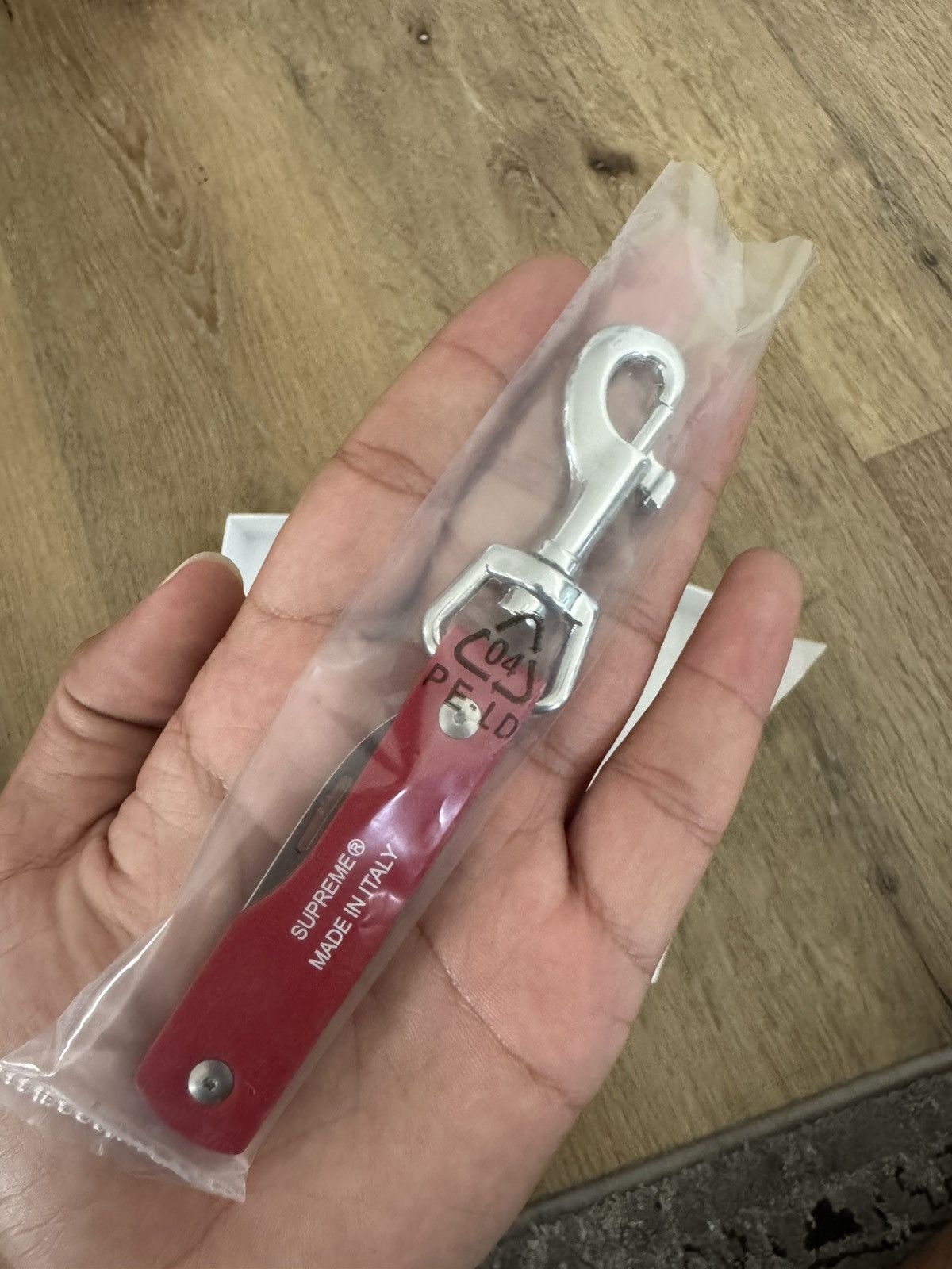 Supreme Supreme Snow Camo Leather Clip Knife | Grailed