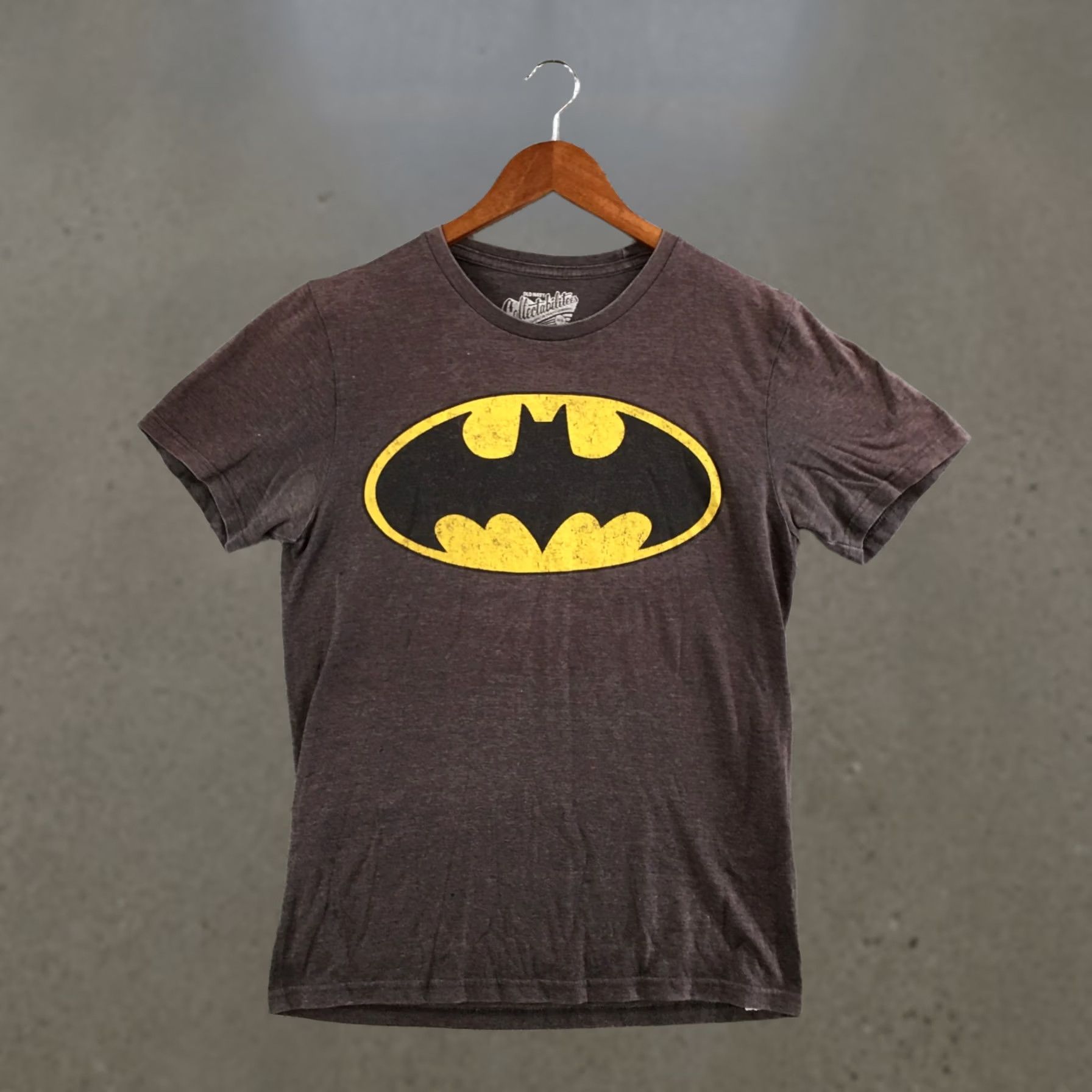 Old Navy Old Navy Shirt Mens M Brown Batman Graphic Print Short Sleeve Casual Crew Neck Size US M / EU 48-50 / 2 - 1 Thumbnail