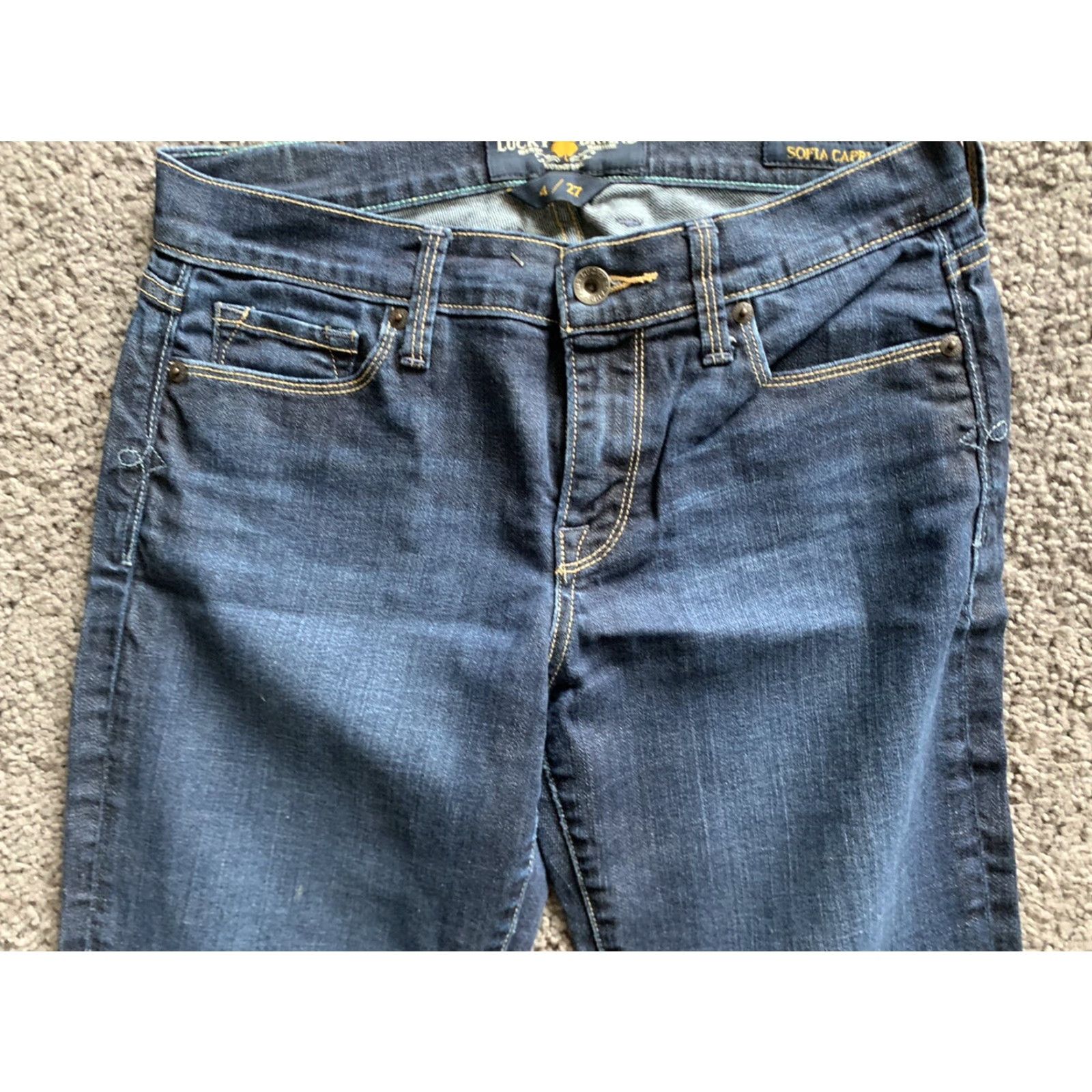 Lucky Brand Lucky Brand Sofia Capri Jean's Women's 4x27 Dark Blue Nice EUC Size 27" / US 4 / IT 40 - 5 Thumbnail