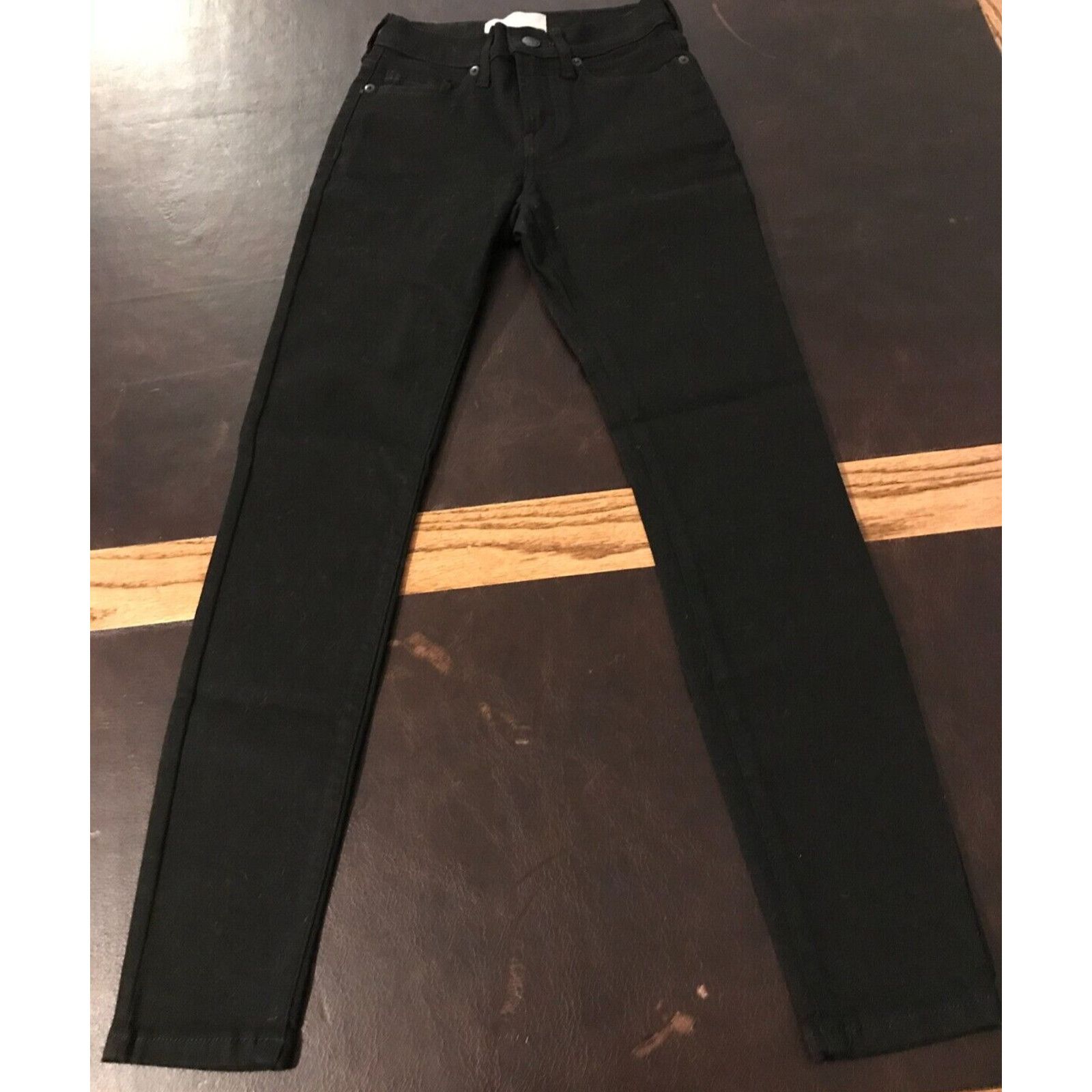Everlane Everlane Women's Black Mid Rise Skinny Ankle Jeans - Size 23 Size 23" - 1 Thumbnail