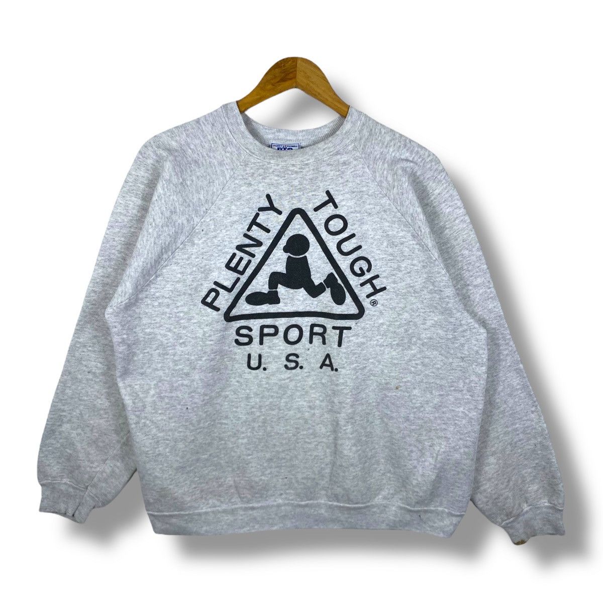 Vintage Vintage 90's PLENTY TOUGH SPORT Usa Logo Crewneck Sweatshirt Size US XL / EU 56 / 4 - 1 Thumbnail