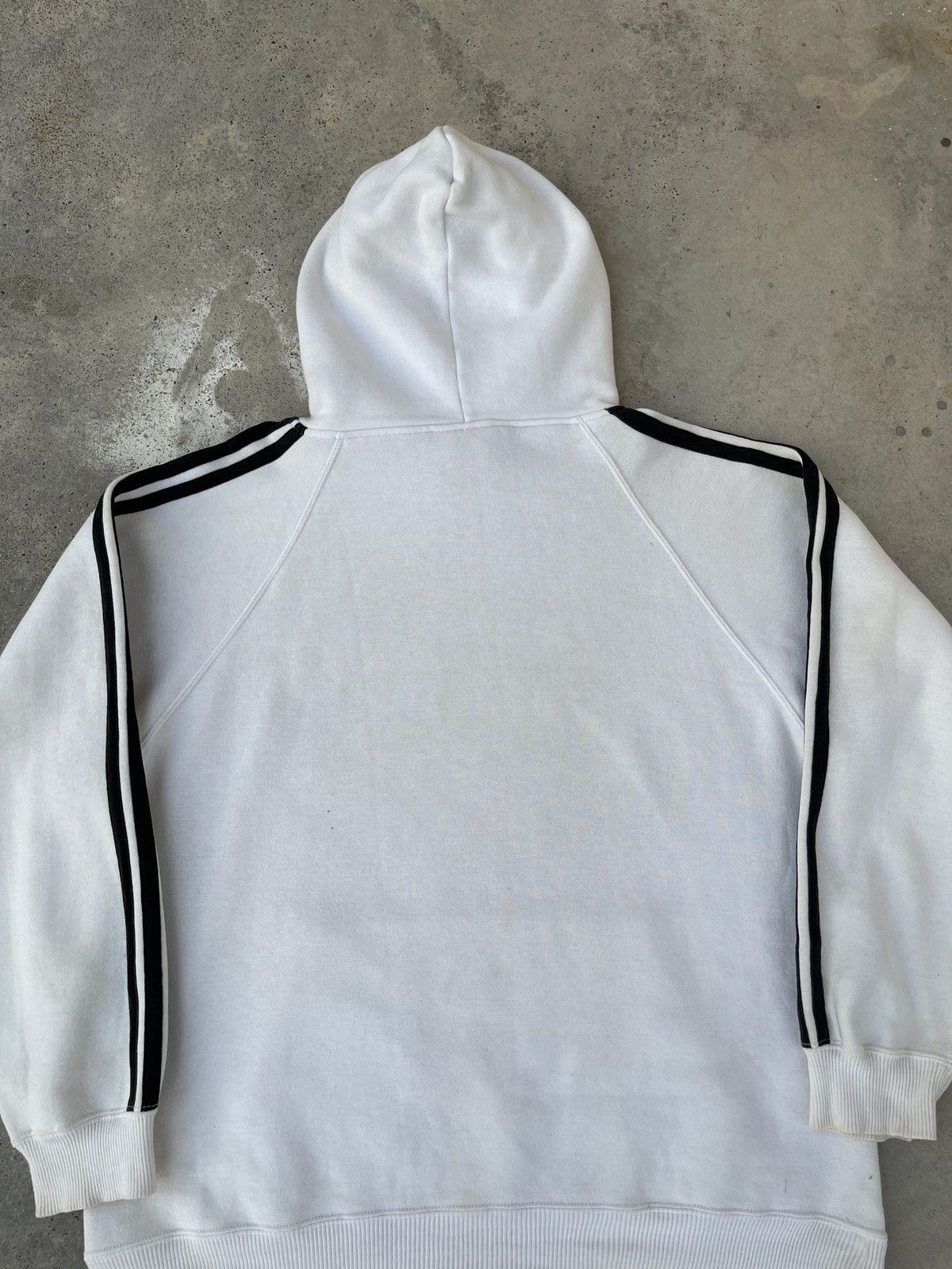 Adidas × Vintage Vintage Adidas Three Stripes Pull Over Hoodie Size US L / EU 52-54 / 3 - 4 Thumbnail