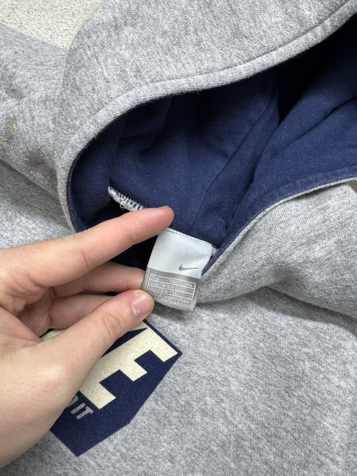 Nike Vintage Y2k Nike Swoosh 🔥 Spell Out Big Logo Hoodie 90’s Size US S / EU 44-46 / 1 - 10 Thumbnail