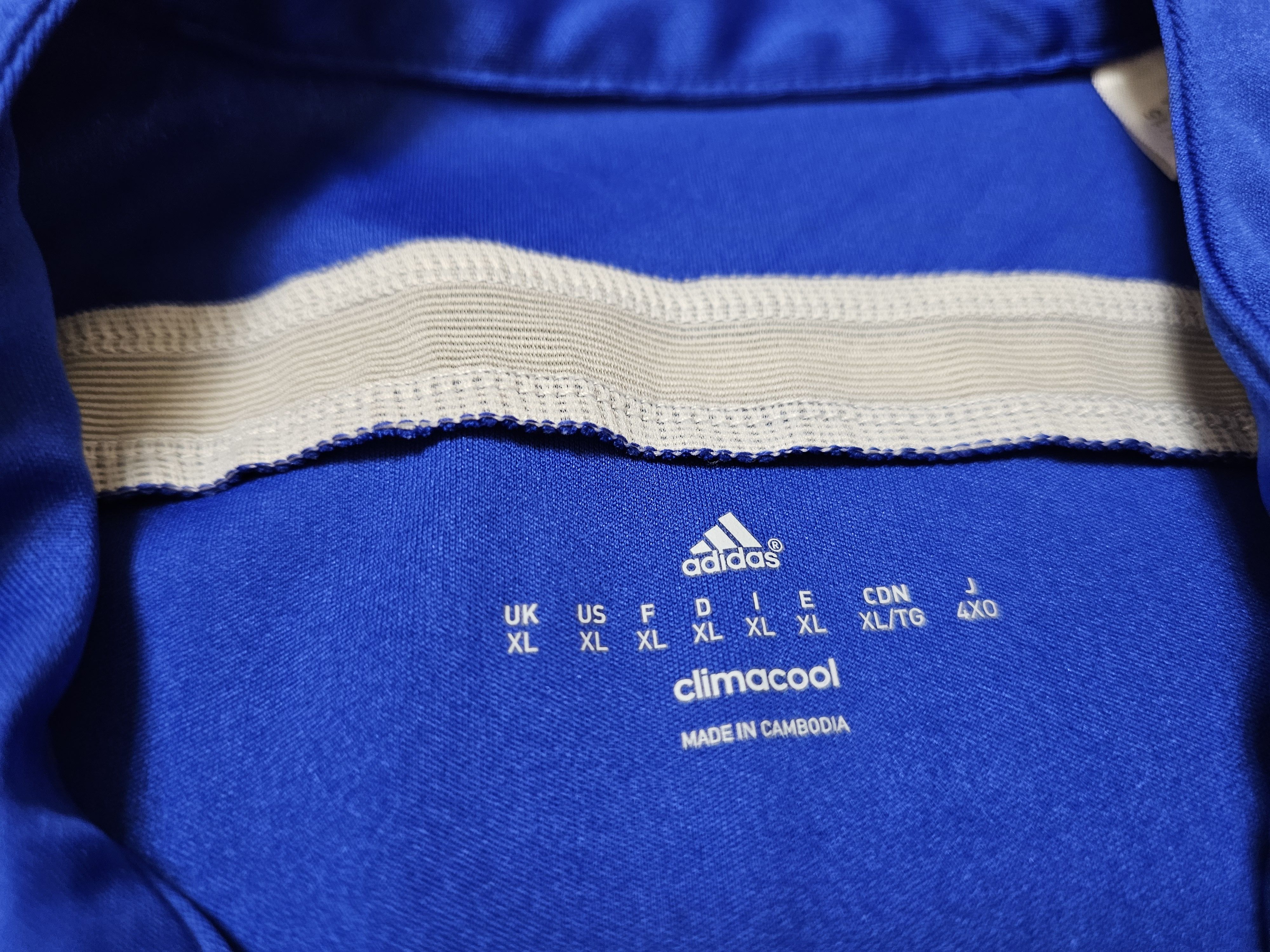 Adidas SCHALKE 04 2015 2016 HOME FOOTBALL GERMANY SOCCER JERSEY Size US XL / EU 56 / 4 - 6 Thumbnail