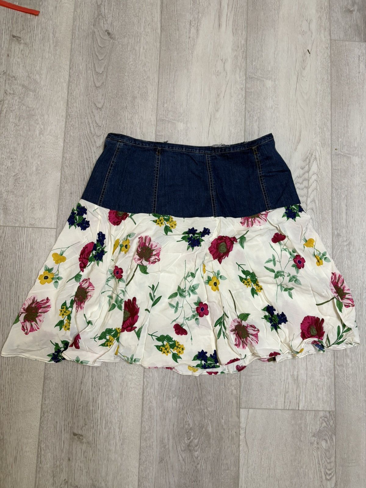 Vintage Y2K boho floral denim skirt Size 34" / US 12 / IT 48 - 2 Thumbnail