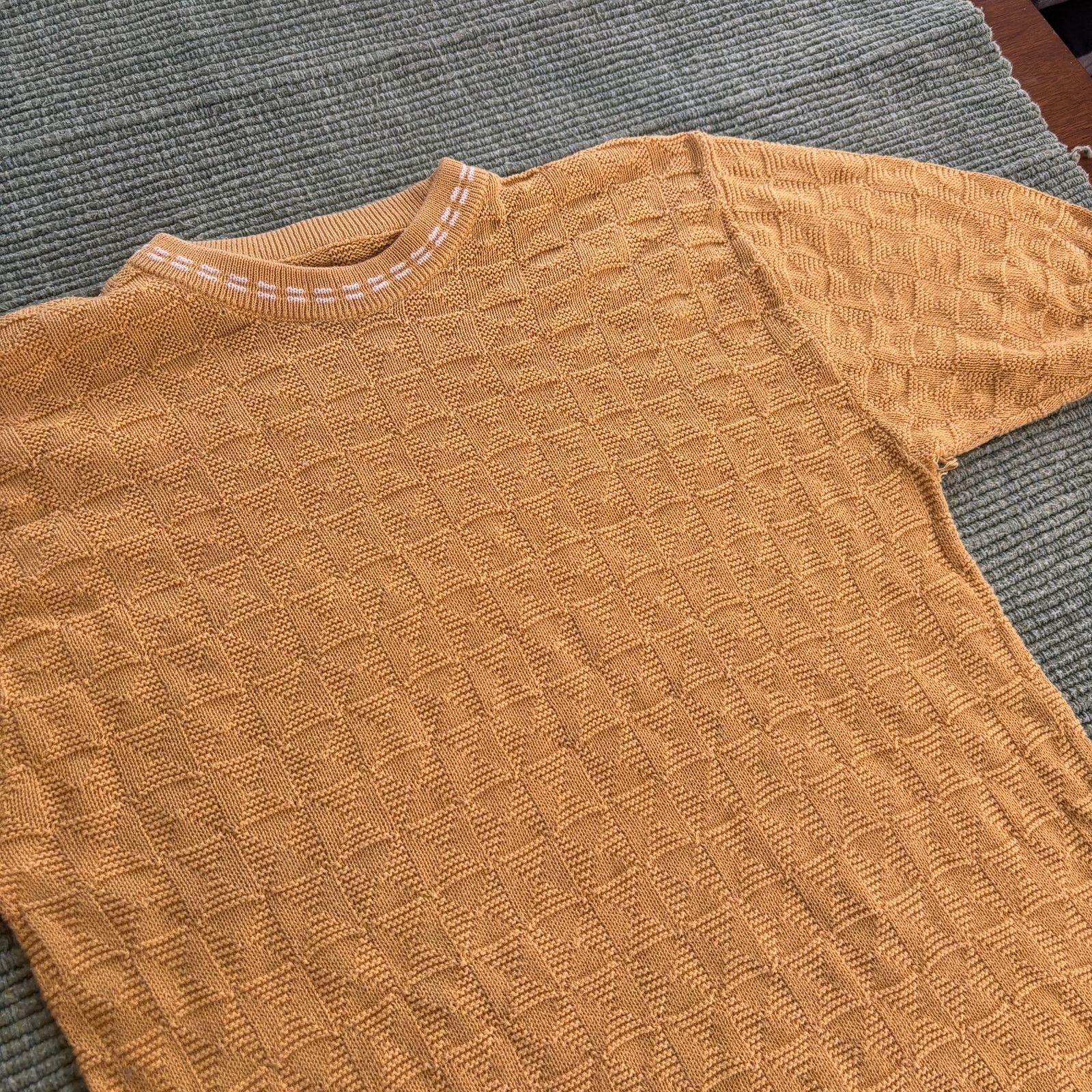 Vintage 60s vintage yellow knit checker pattern short sleeve sweater Size US M / EU 48-50 / 2 - 4 Thumbnail