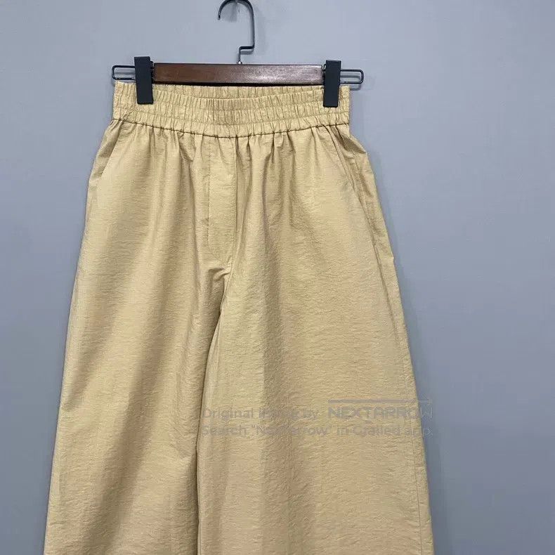 Loewe Loewe size S Khaki embroidered logo casual pants Size 27" / US 4 / IT 40 - 2 Thumbnail