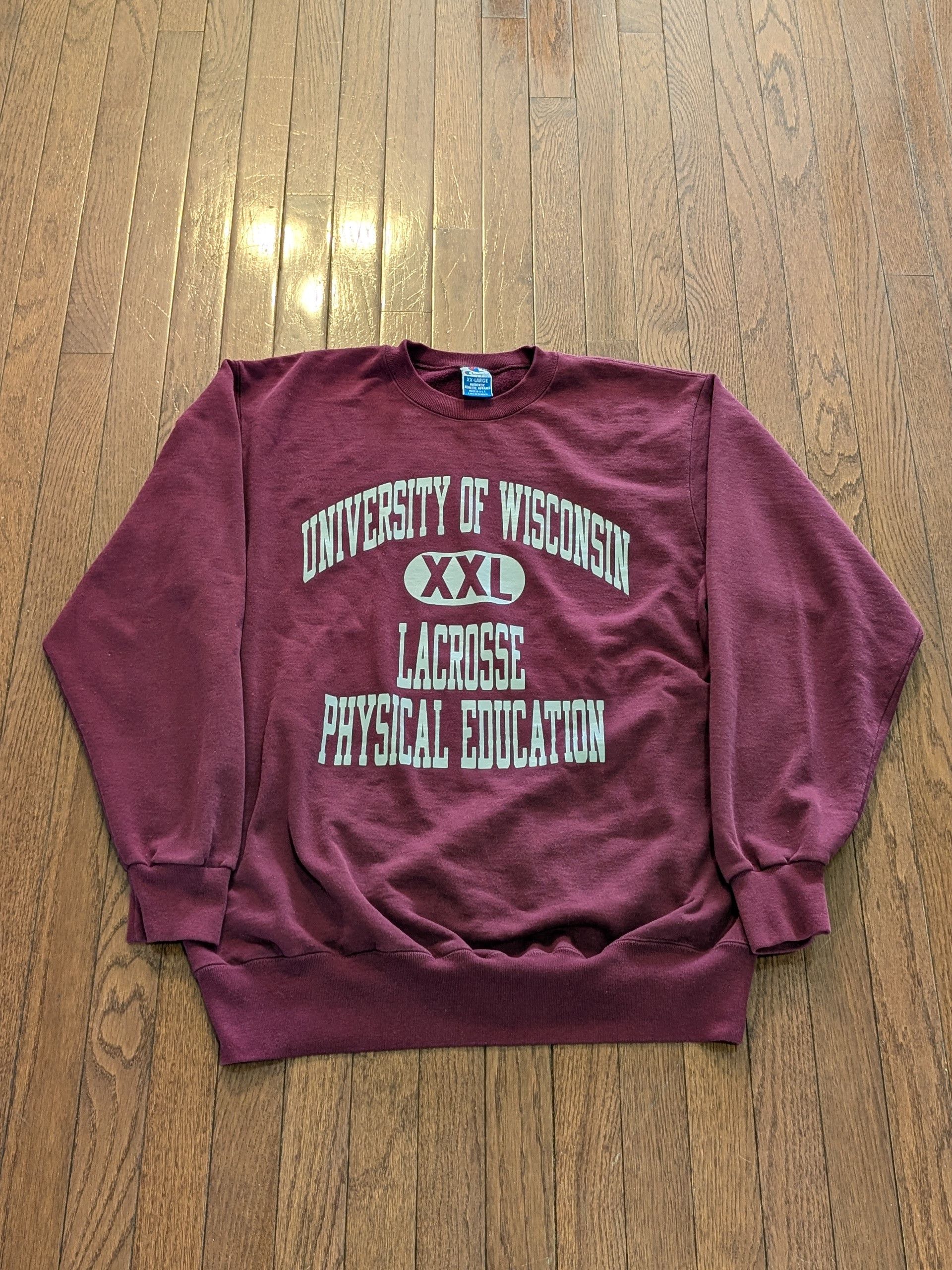 Champion University of Wisconsin PE Champion Crewneck Sz XXL Size US XXL / EU 58 / 5 - 1 Thumbnail