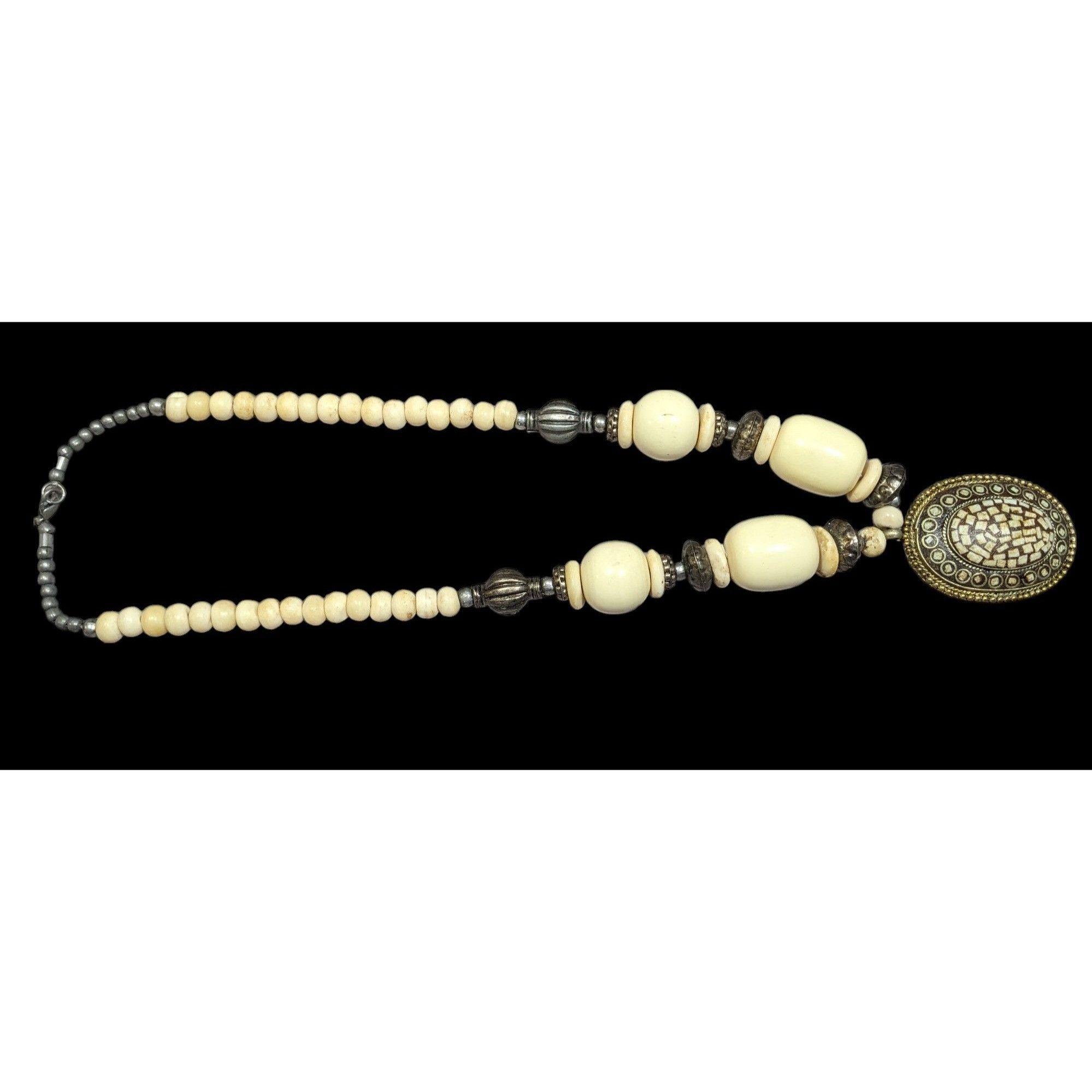 Other Vintage Bohemian Varved Cow Bone And Metal Necklace Size ONE SIZE - 2 Thumbnail