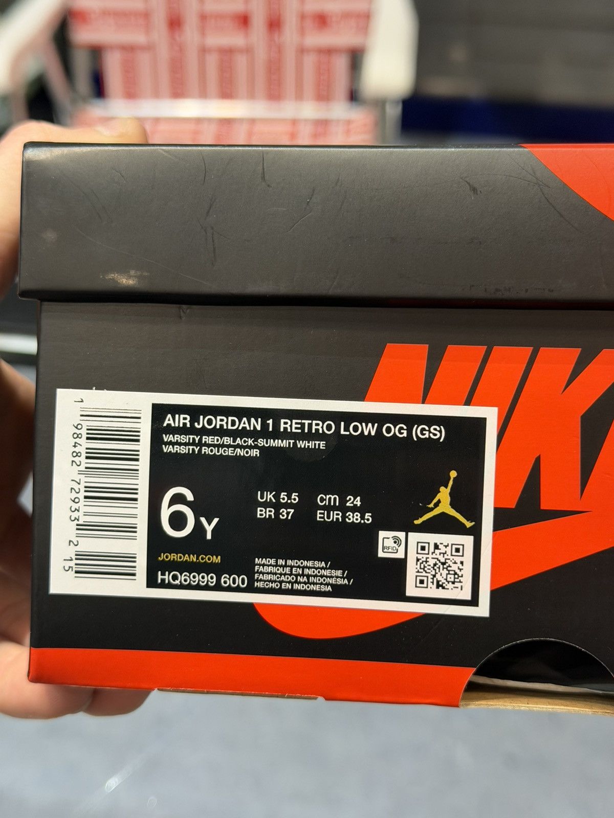 Jordan Brand Size 6 - Jordan 1 Low Retro OG Chicago (2025) Size US 6 / EU 39 - 9 Thumbnail
