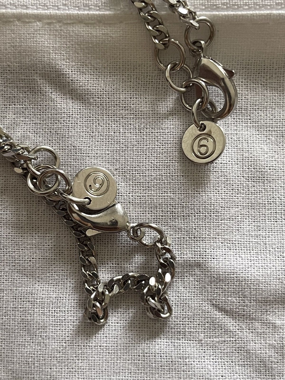 Maison Margiela Maison Margiela Oversized Broken Heart Necklace Size ONE SIZE - 16 Thumbnail
