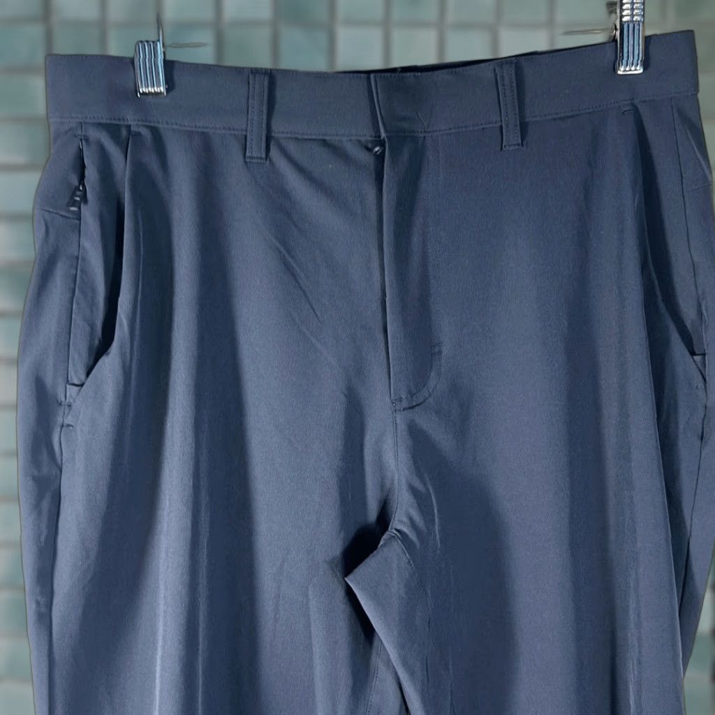 Fabletics Fabletics The Only Classic Fit Performance Pants Pants Men 31 Navy Gray Chino Inseam 30" Size US 31 - 1 Thumbnail