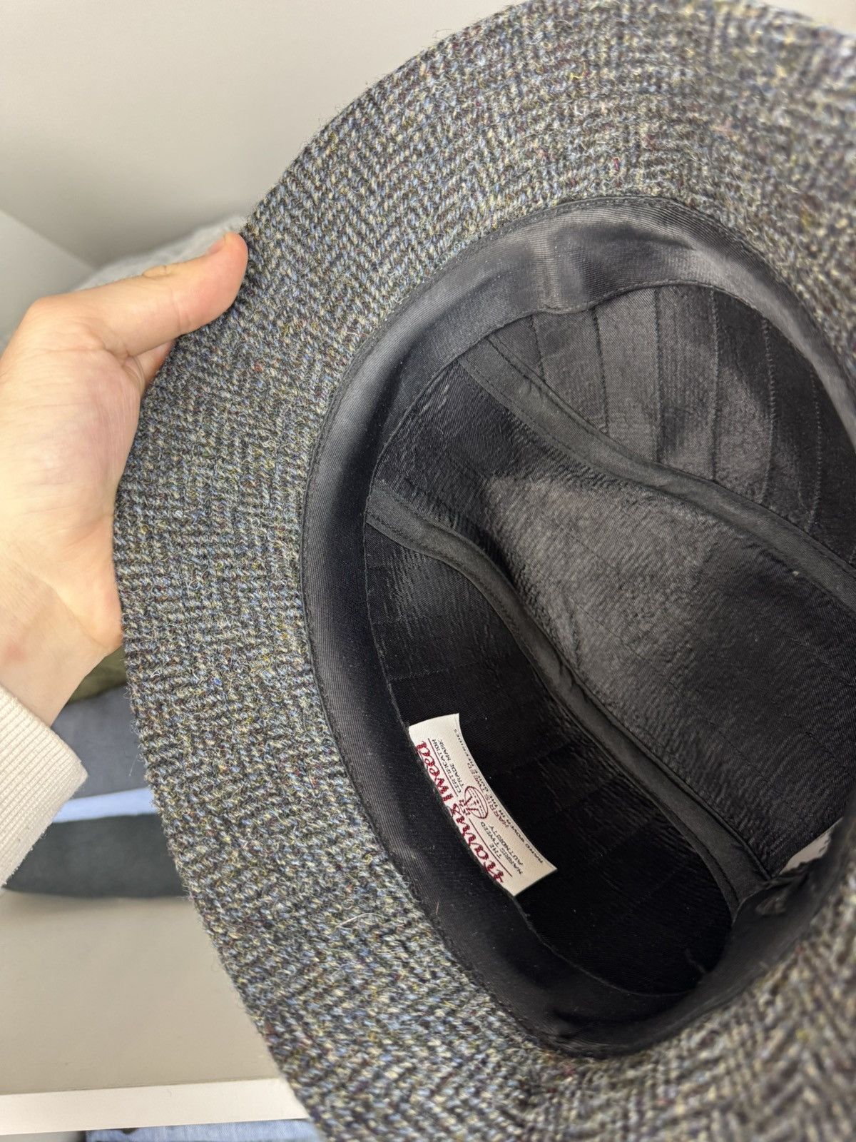 Harris Tweed Harris Tweed 100% Wool Hat with Feather Accent Size ONE SIZE - 16 Thumbnail