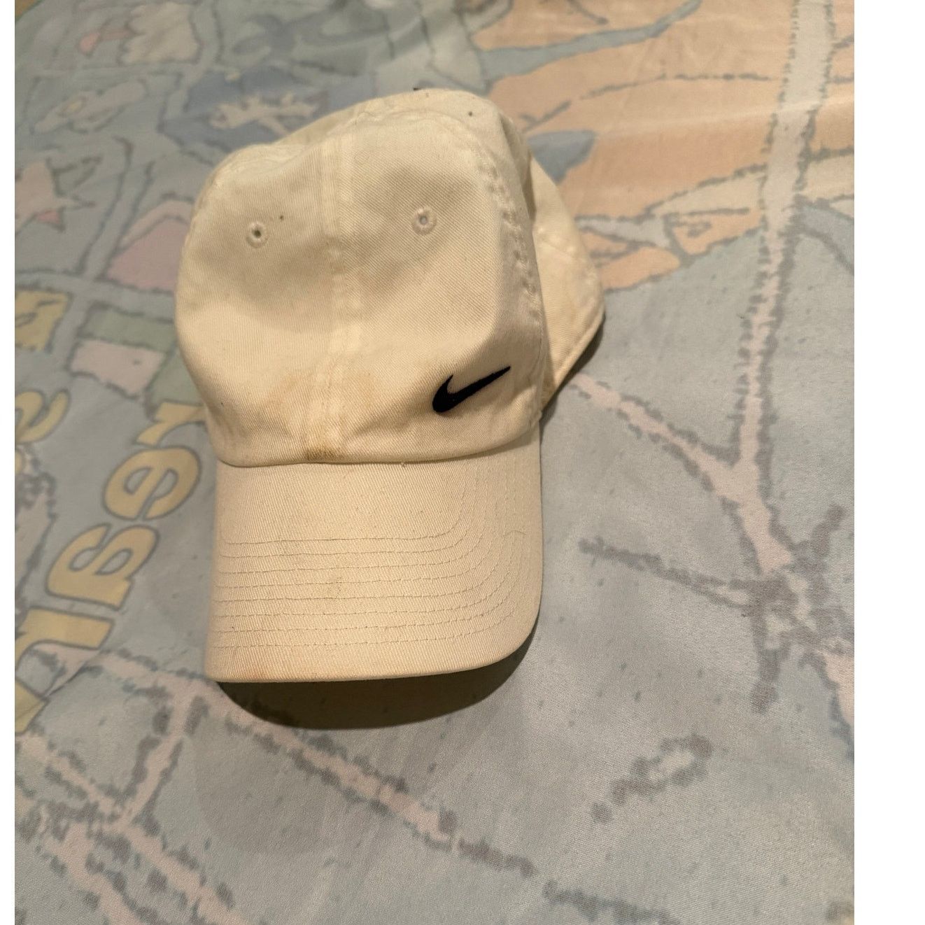 Nike Stylish Nike Hat - Perfect for Any Occasion! Size ONE SIZE - 2 Thumbnail