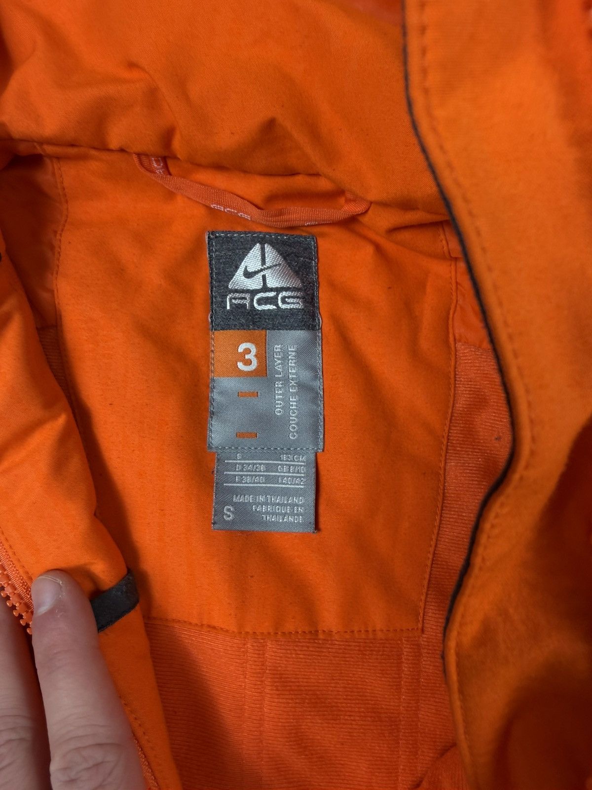 Nike ACG Nike ACG Gore-Tex Hooded Jacket Orange Vintage Size US S / EU 44-46 / 1 - 14 Thumbnail