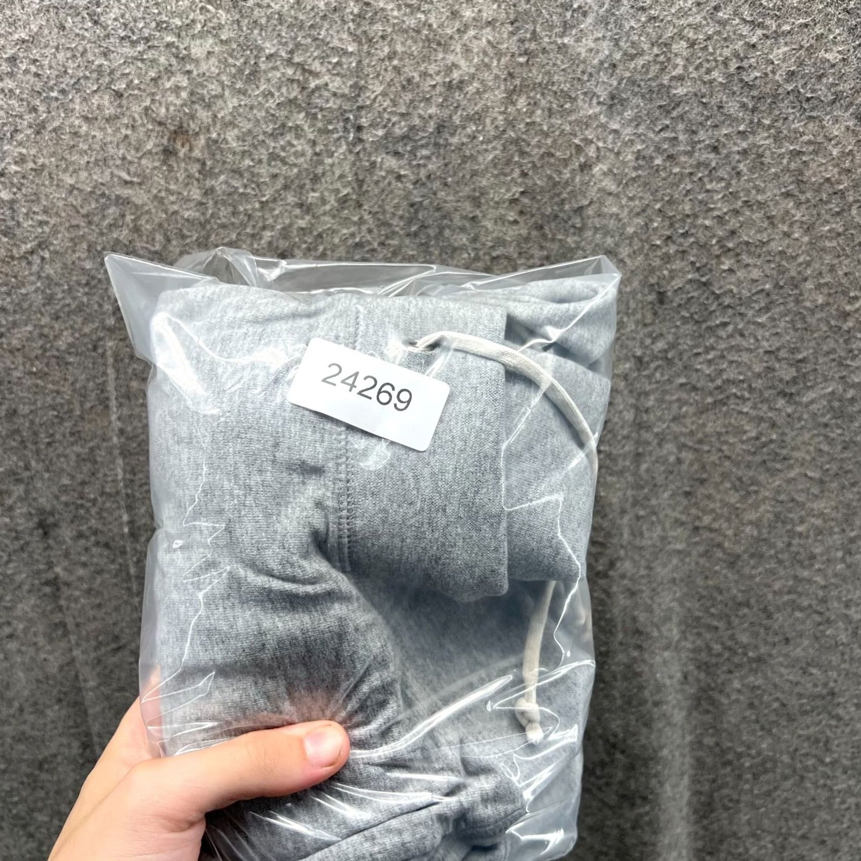 Champion Champion Sweatpants Men XL Gray Jogger Athletic Fleece Gym Tapered Pants Vintage No Size US 36 / EU 52 - 7 Thumbnail