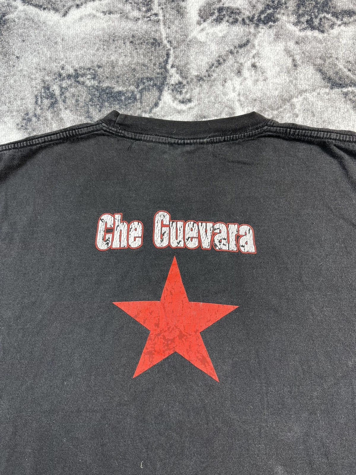 Vintage Vintage Che Guevara Graphic Tee Y2K Fit XL Distressed Size US XL / EU 56 / 4 - 7 Thumbnail