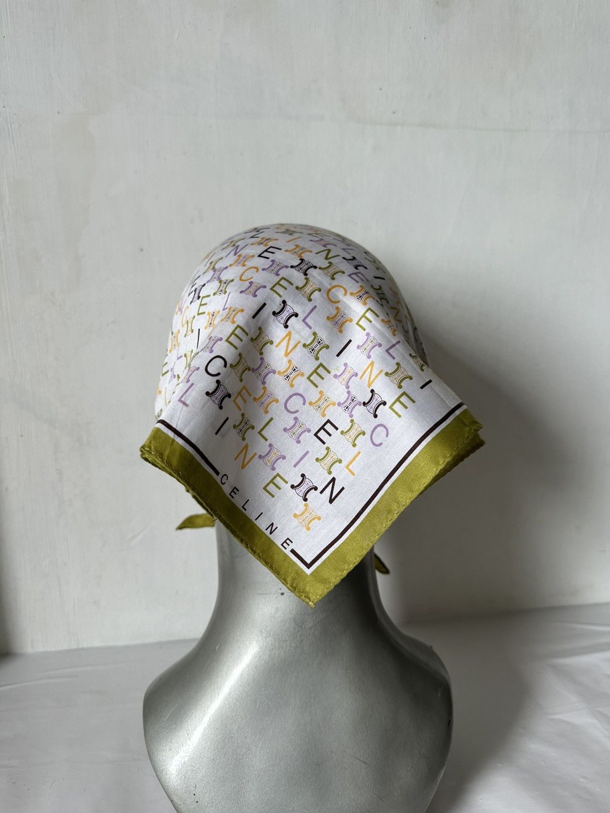 Vintage Vintage Celine Handkerchief/ Neckerchief/ Bandana Size ONE SIZE - 6 Thumbnail