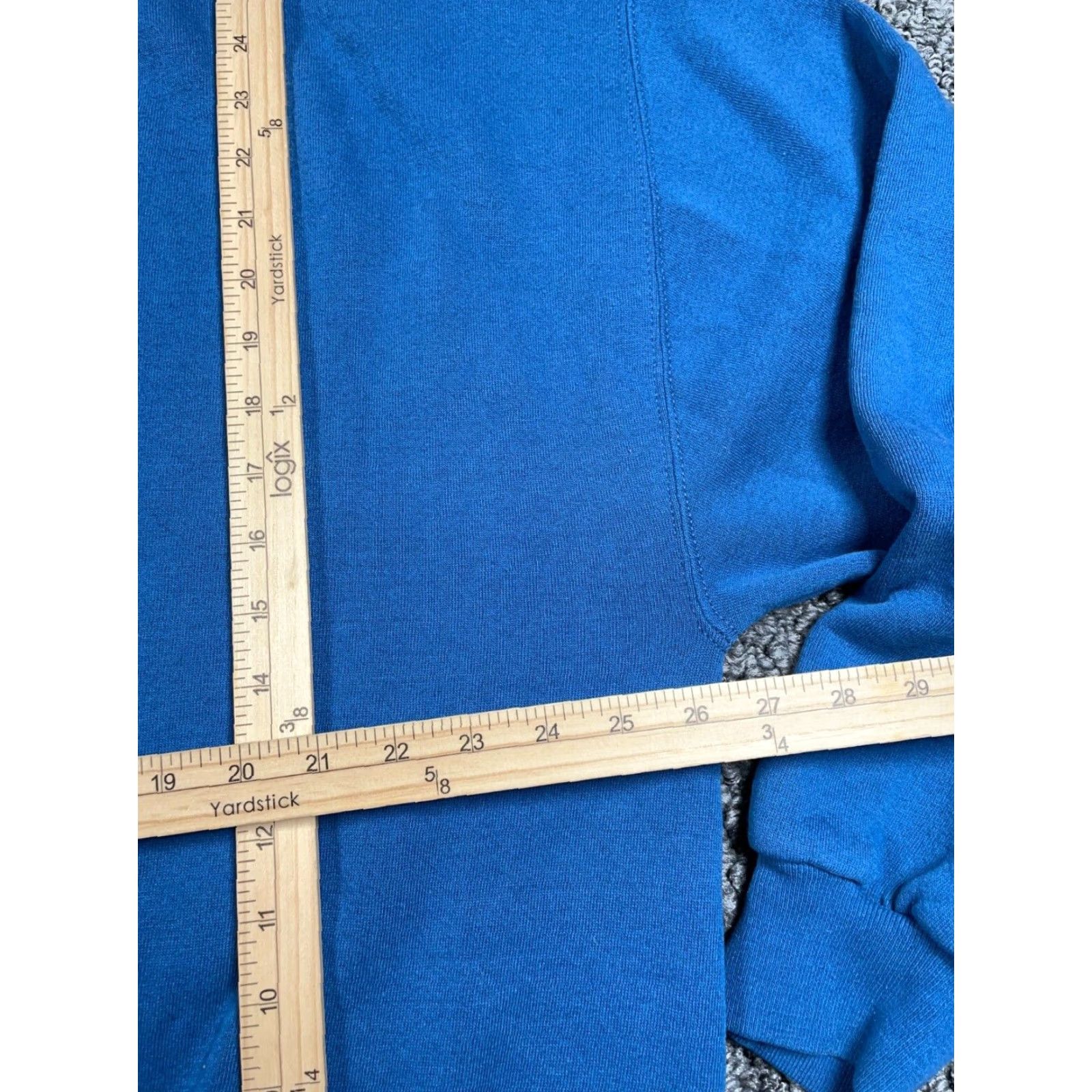 Russell Athletic VTG Russell Athletic Sweatshirt Adult 2XL Blue Crewneck Pullover 50-50 Cotton-Polyester Distressed 90s Mens Size US XXL / EU 58 / 5 - 7 Thumbnail