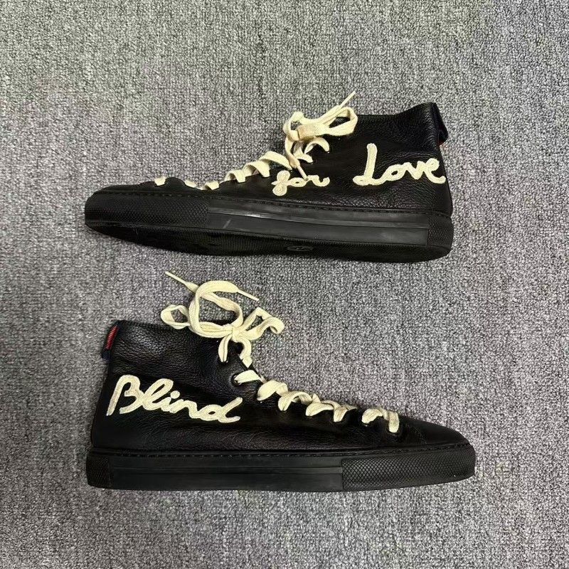 Gucci Gucci High-Top Sneakers with Love Design Size US 8 / EU 41 - 8 Thumbnail