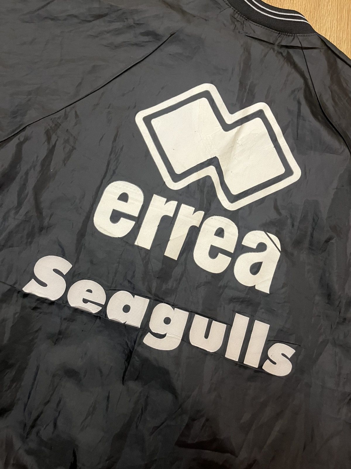 Errea Vintage Brighton Errea Player Issue Sweatshirt Windstopper S Size US S / EU 44-46 / 1 - 5 Thumbnail