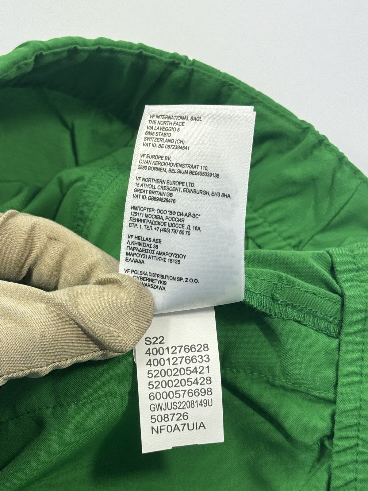 Online Ceramics × The North Face CARGO SHORTS Size US 34 / EU 50 - 9 Thumbnail
