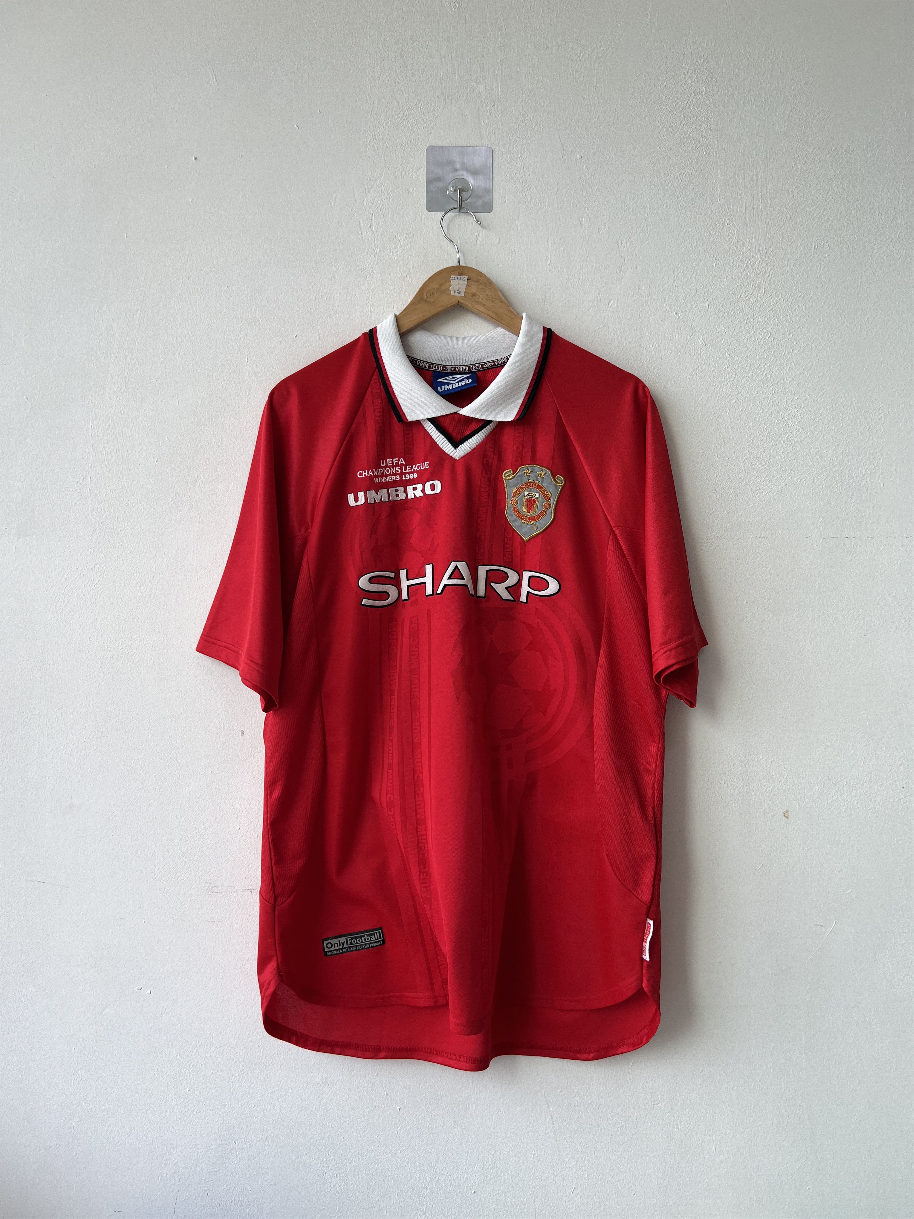 Umbro (L) Manchester United 1999-00 Home CL Winners Kit Beckham #7 Size US L / EU 52-54 / 3 - 2 Thumbnail