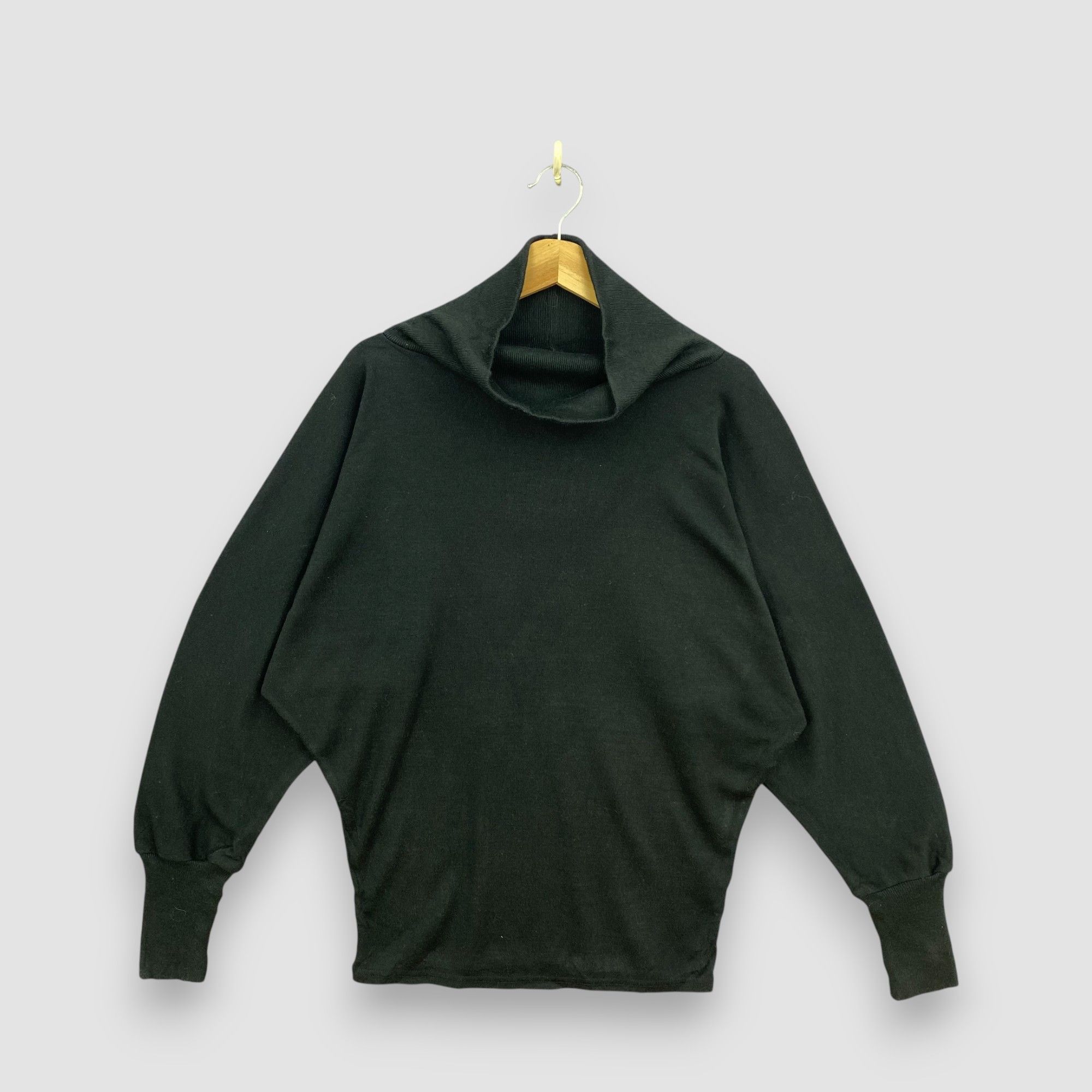 Japanese Brand Vintage 90s Norma Kamali Dolman Batwing Turtleneck Sweater Size M / US 6-8 / IT 42-44 - 2 Thumbnail