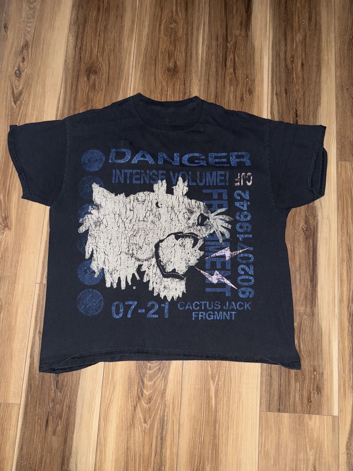 Travis Scott Travis x Fragment tee Size US L / EU 52-54 / 3 - 1 Thumbnail