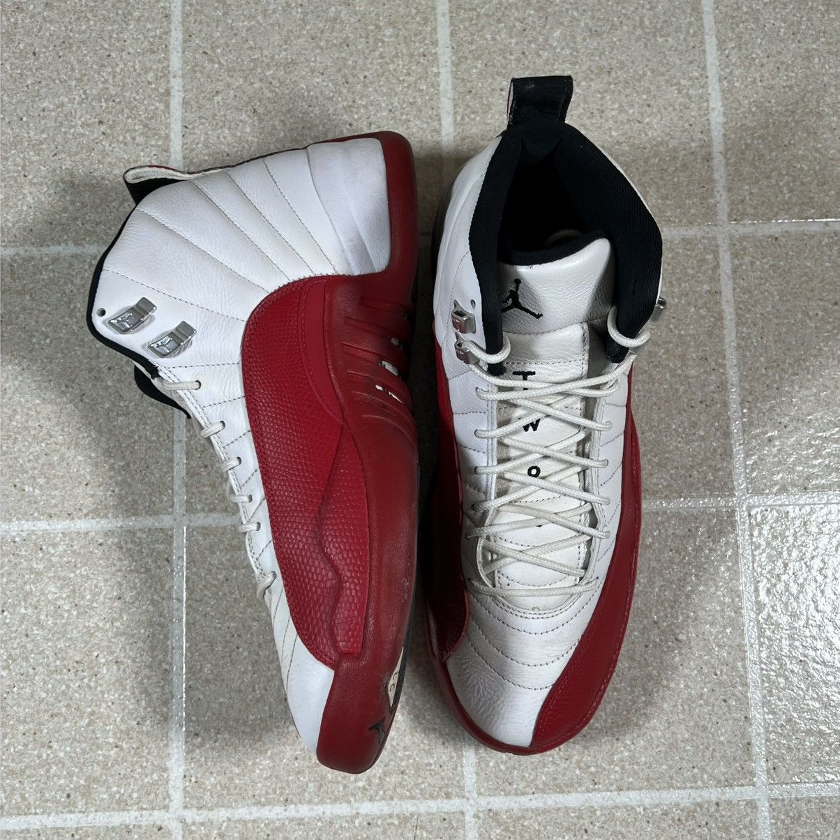 Jordan Brand Nike Air Jordan Retro 12 Cherry 2023 CT8013 116 Size 11 Men Size US 11 / EU 44 - 4 Thumbnail