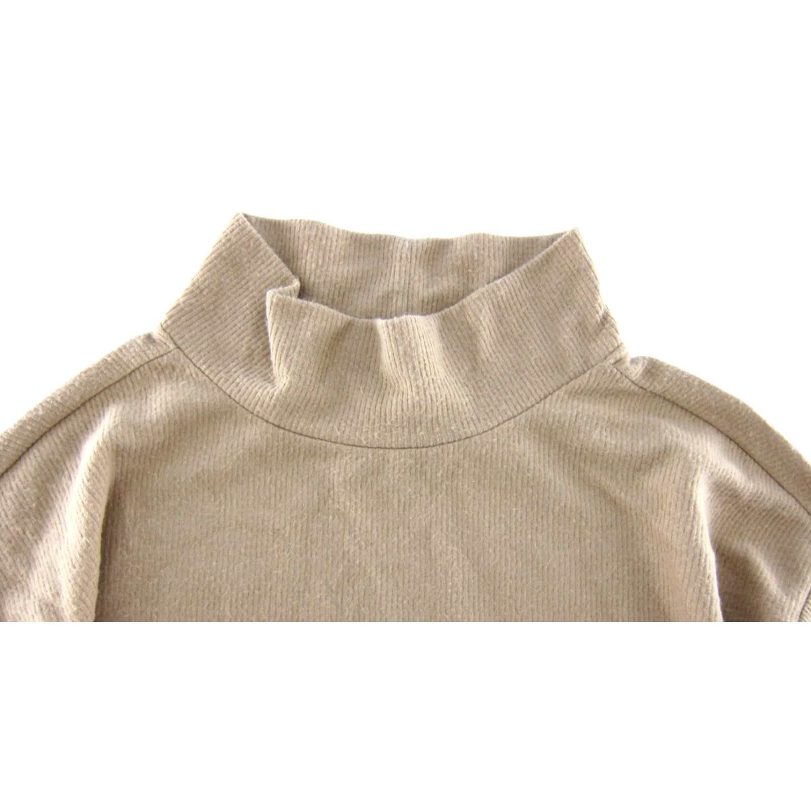 Anthropologie **By Anthropologie Soft Oversize Beige XS Turtleneck Sweater** User: **Vintage By Anthropologie Soft Oversize Beige XS Turtleneck Sweater** Size XS / US 0-2 / IT 36-38 - 4 Thumbnail