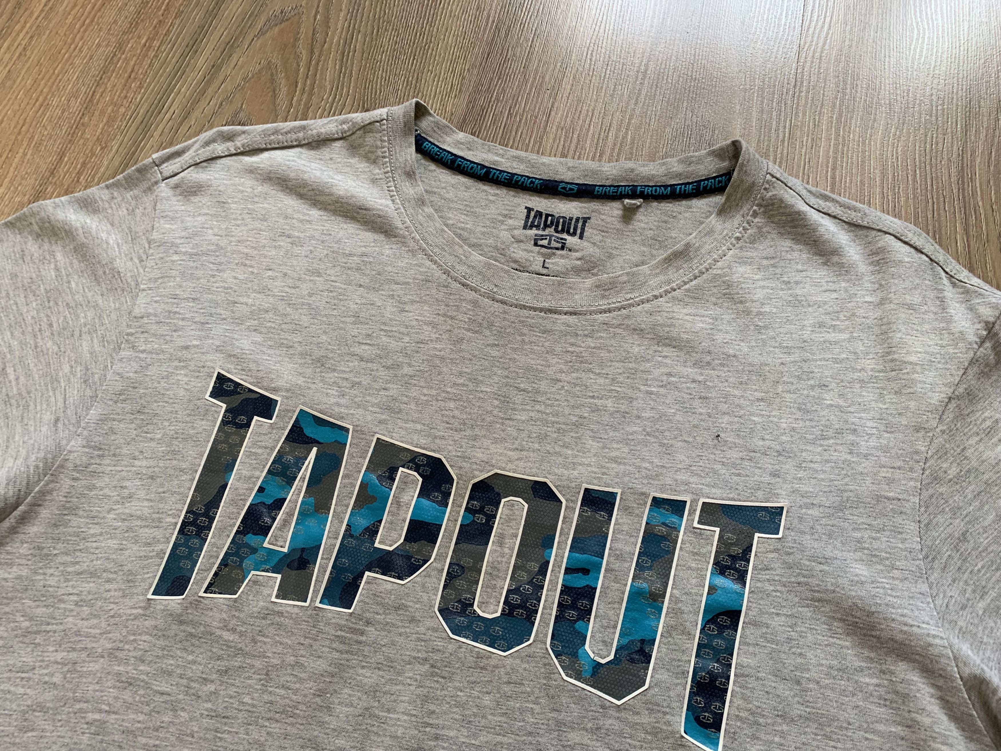 Tapout × Vintage Tapout Logo Grey T Shirt Size US L / EU 52-54 / 3 - 4 Thumbnail