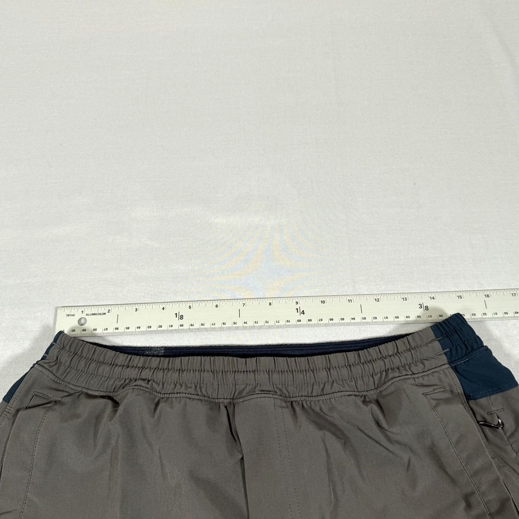Vintage Birddogs Shorts Mens L Gray Lined Athletic Running Gym Performance Stretch Pockets Drawstring Pocket Size US 33 - 3 Thumbnail