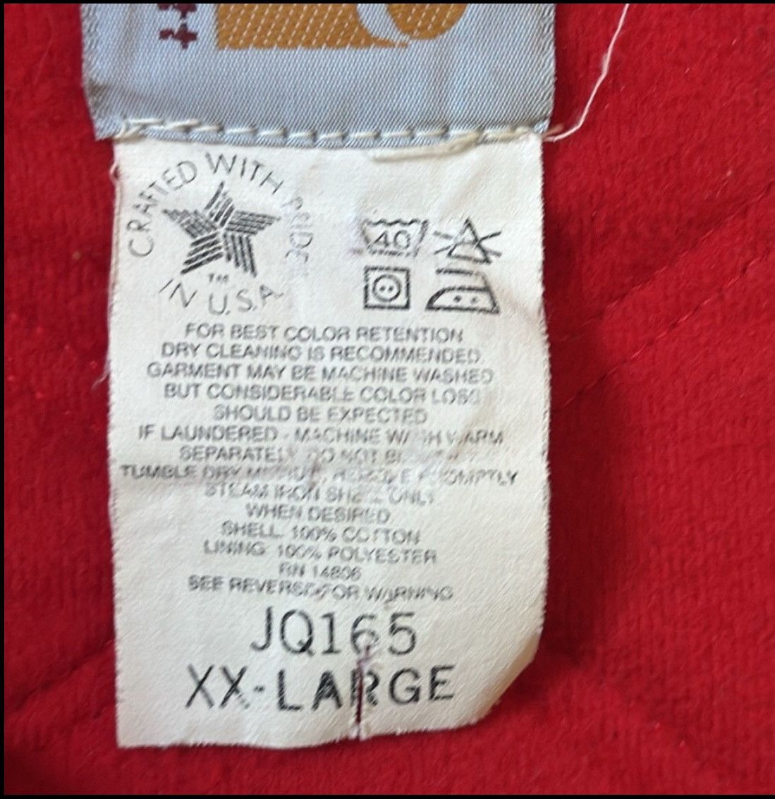 Carhartt VTG 90s USA made Carhartt JQ165. Pristine condition Size US XXL / EU 58 / 5 - 7 Thumbnail
