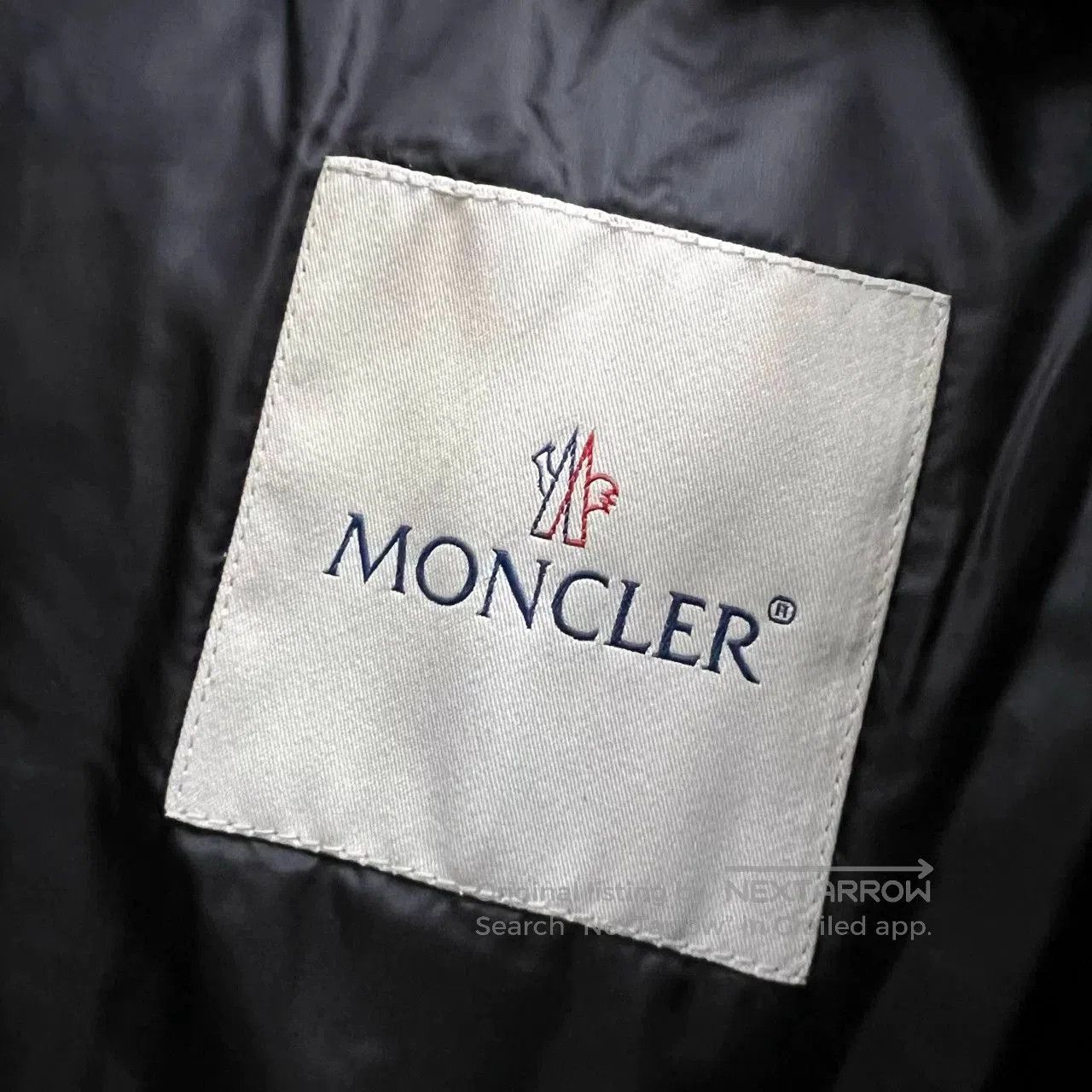 Moncler Moncler Deer Print Puffer Jacket. Size XS / US 0-2 / IT 36-38 - 3 Thumbnail