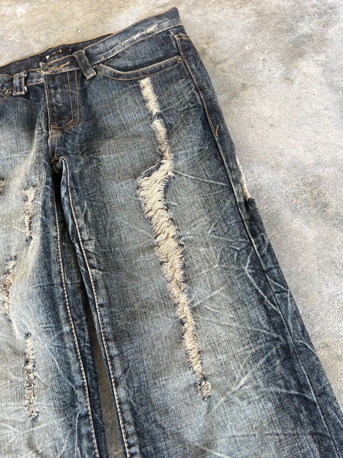 Japanese Brand K.U.I BONES DISTRESSED CLAW JEANS VERY RARE Size US 33 - 6 Thumbnail