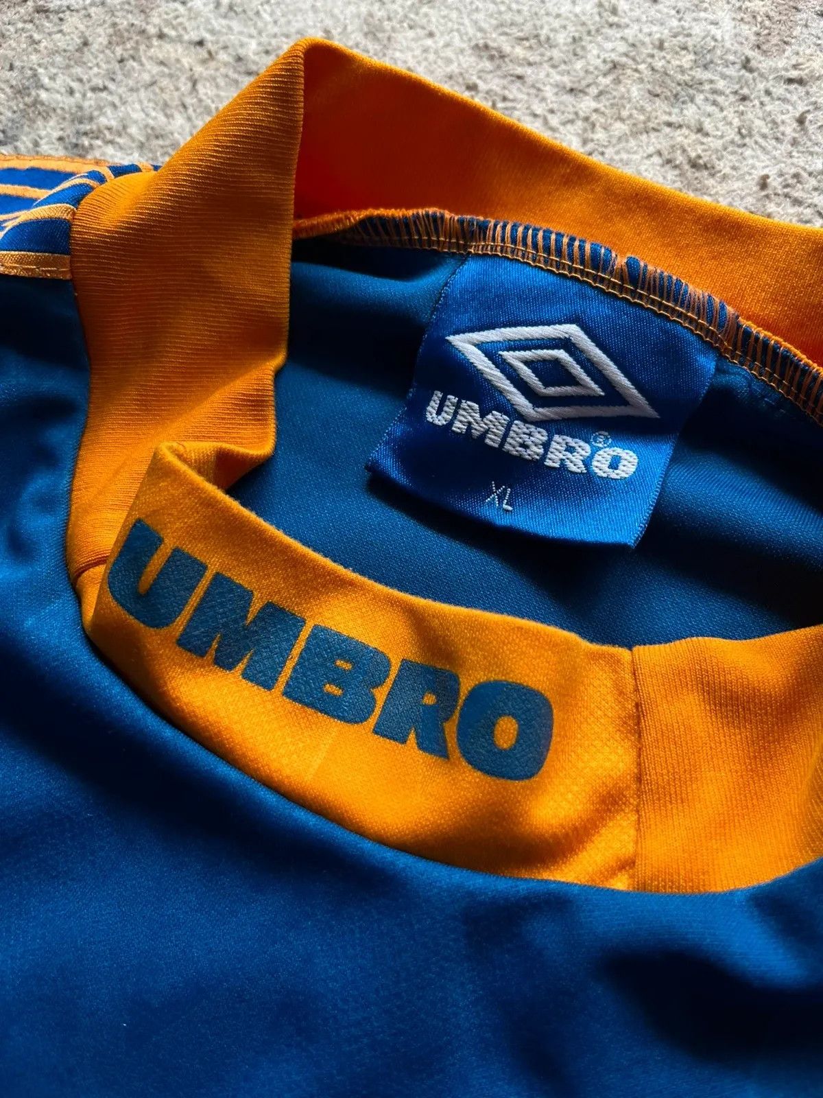 Umbro OG Umbro T-Shirt Big Logo 90s Vintage Sz XL Football Soccer Size US XL / EU 56 / 4 - 9 Thumbnail