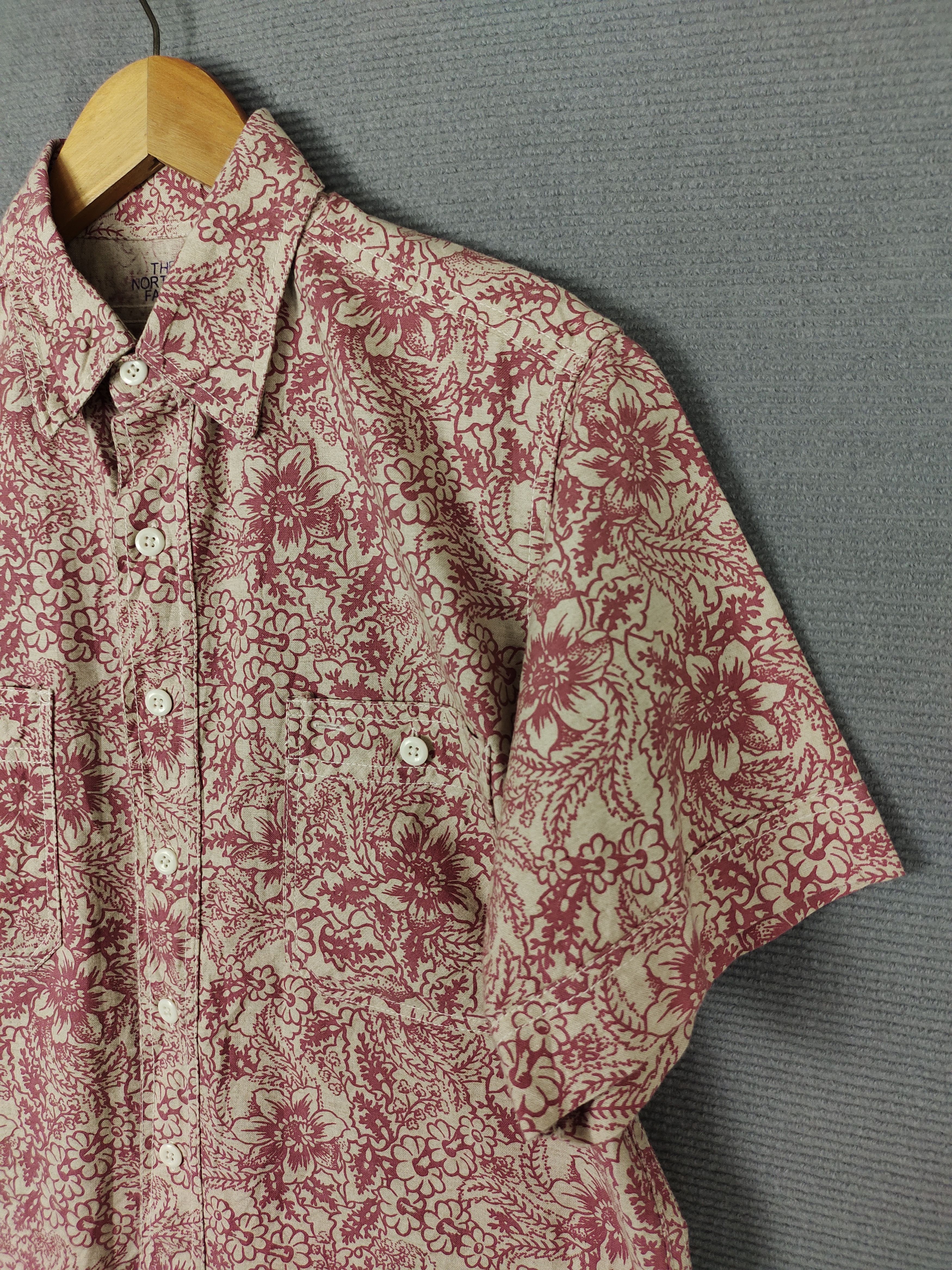 Nanamica × The North Face Purple Label The North Face Purple Label Nanamica Flower Printed Shirt Size US L / EU 52-54 / 3 - 2 Thumbnail