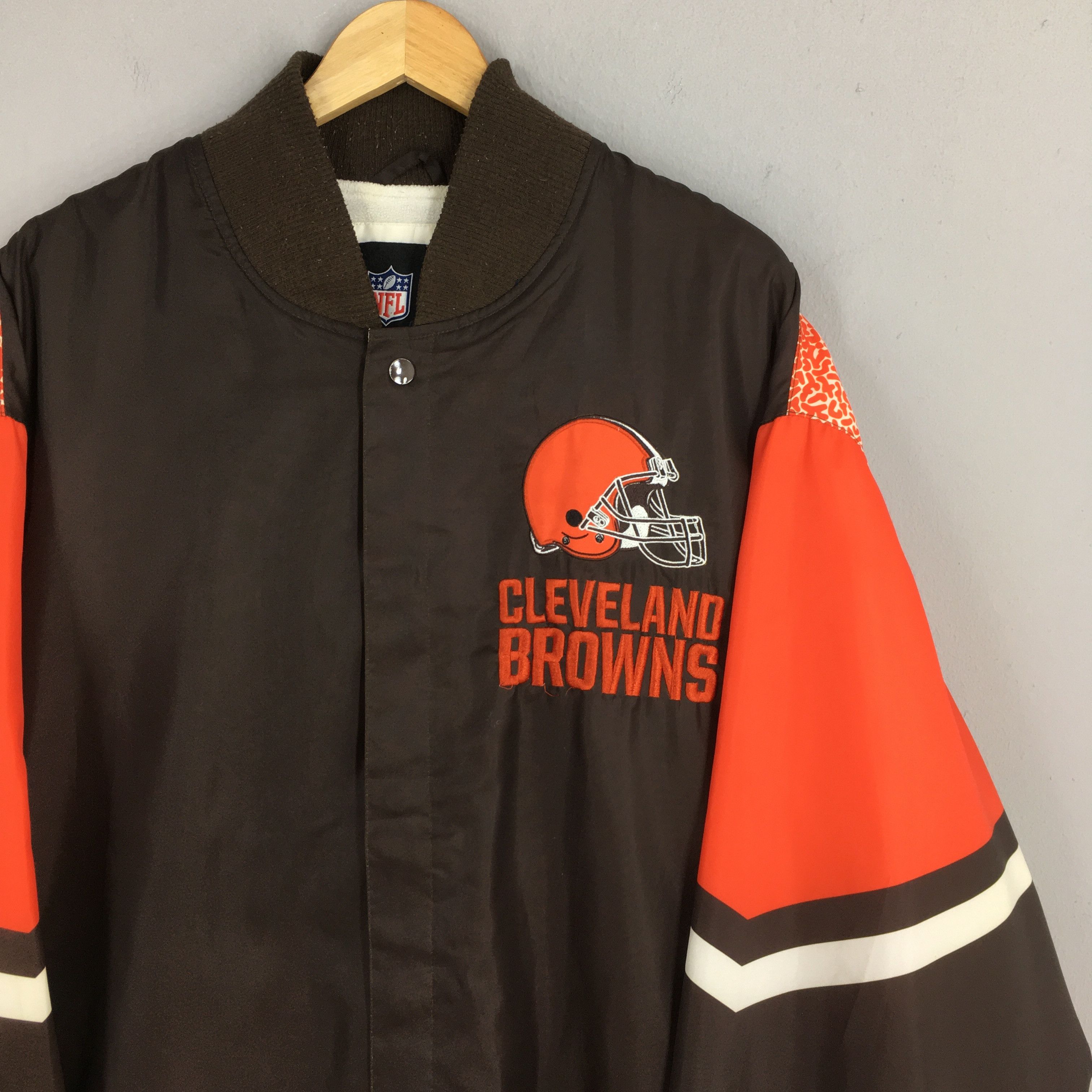 NFL Vintage Cleveland Browns Rugby NFL Bomber Jacket 4XLarge Size US XXL / EU 58 / 5 - 4 Thumbnail
