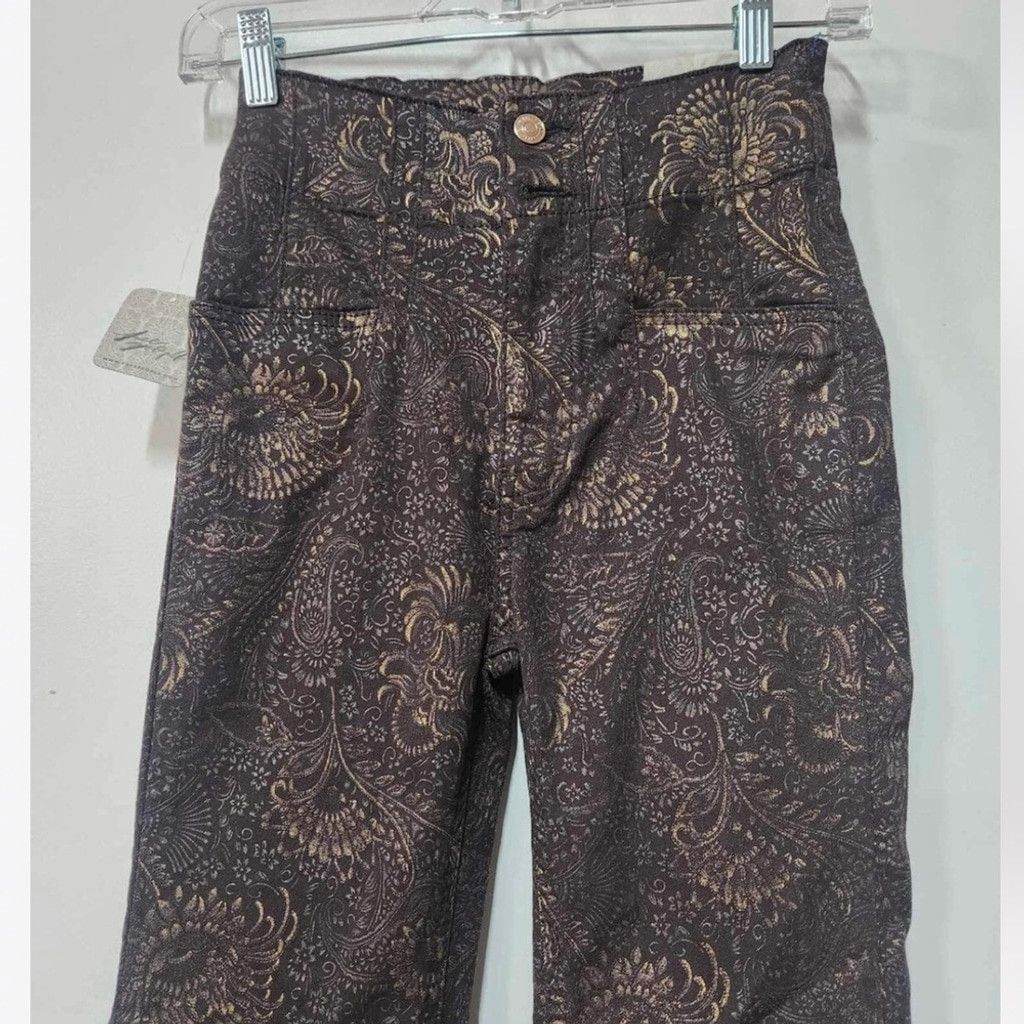 Free People Free People Jayde Foil Printed Flare Jeans Size 25. B19 Size 25" / US 0 / IT 36 - 8 Thumbnail