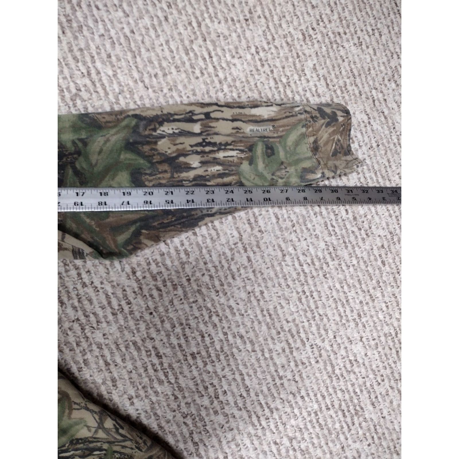 Realtree **VINTAGE SPARTAN XL CAMOUFLAGE BUTTON UP SHIRT 90S OUTDOOR MEN'S** User: VINTAGE SPARTAN XL CAMOUFLAGE BUTTON UP SHIRT 90S OUTDOOR MEN'S Size US XL / EU 56 / 4 - 5 Thumbnail