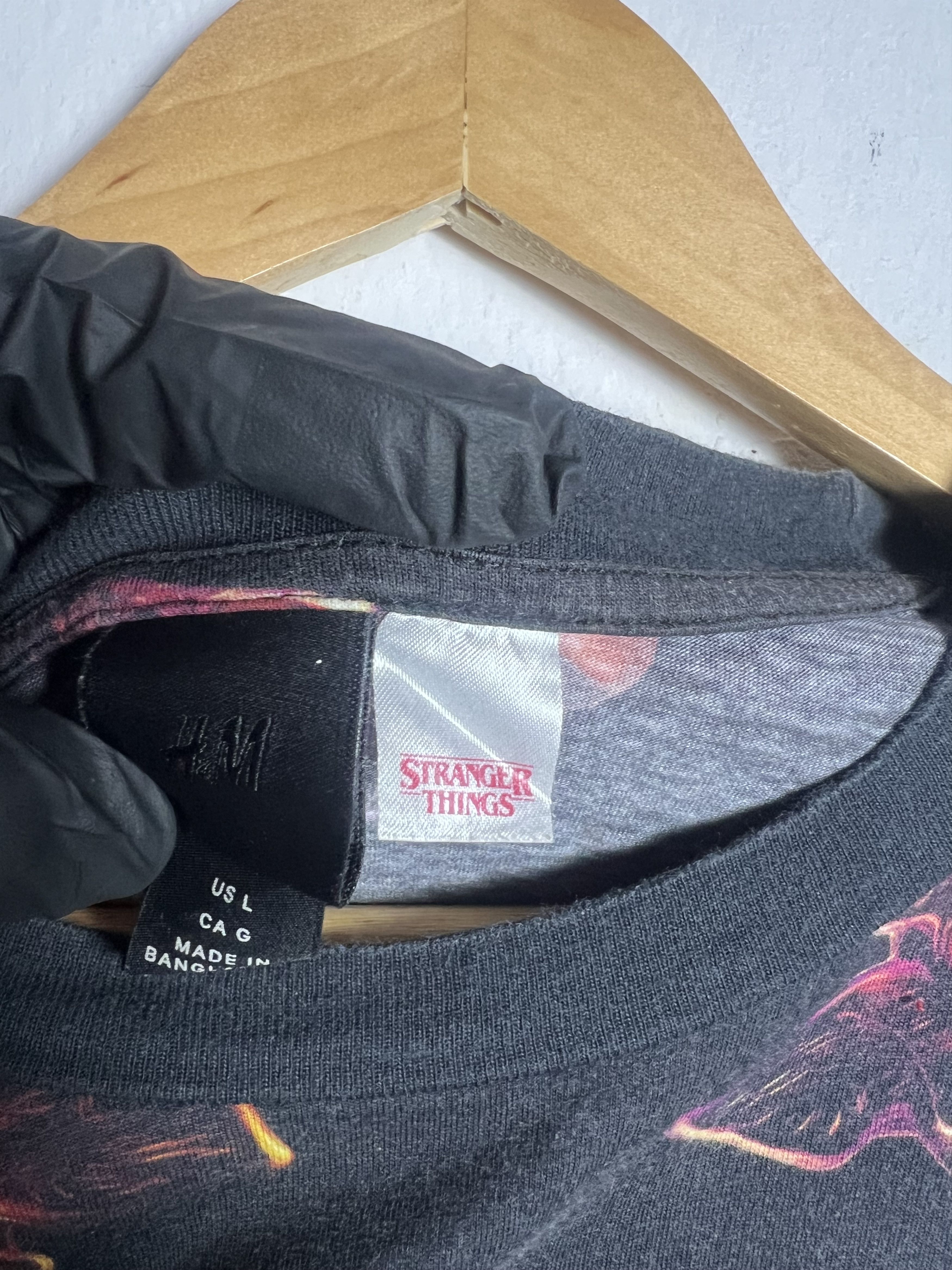 H&M H&M Stranger Things Tee Size US L / EU 52-54 / 3 - 12 Thumbnail