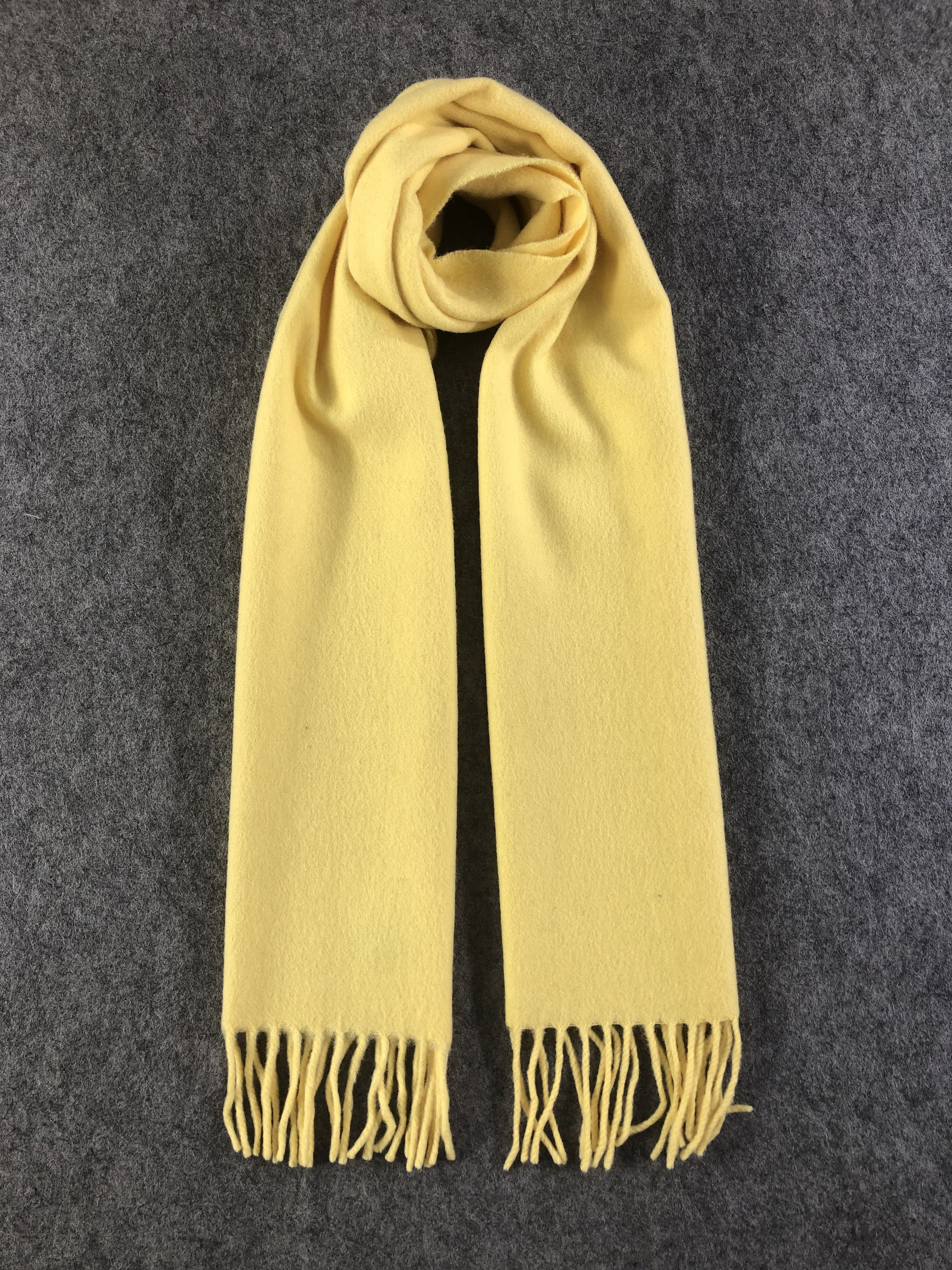 Begg x Co Begg Of Ayr Scarf / Muffler / Neckwear Size ONE SIZE - 1 Thumbnail