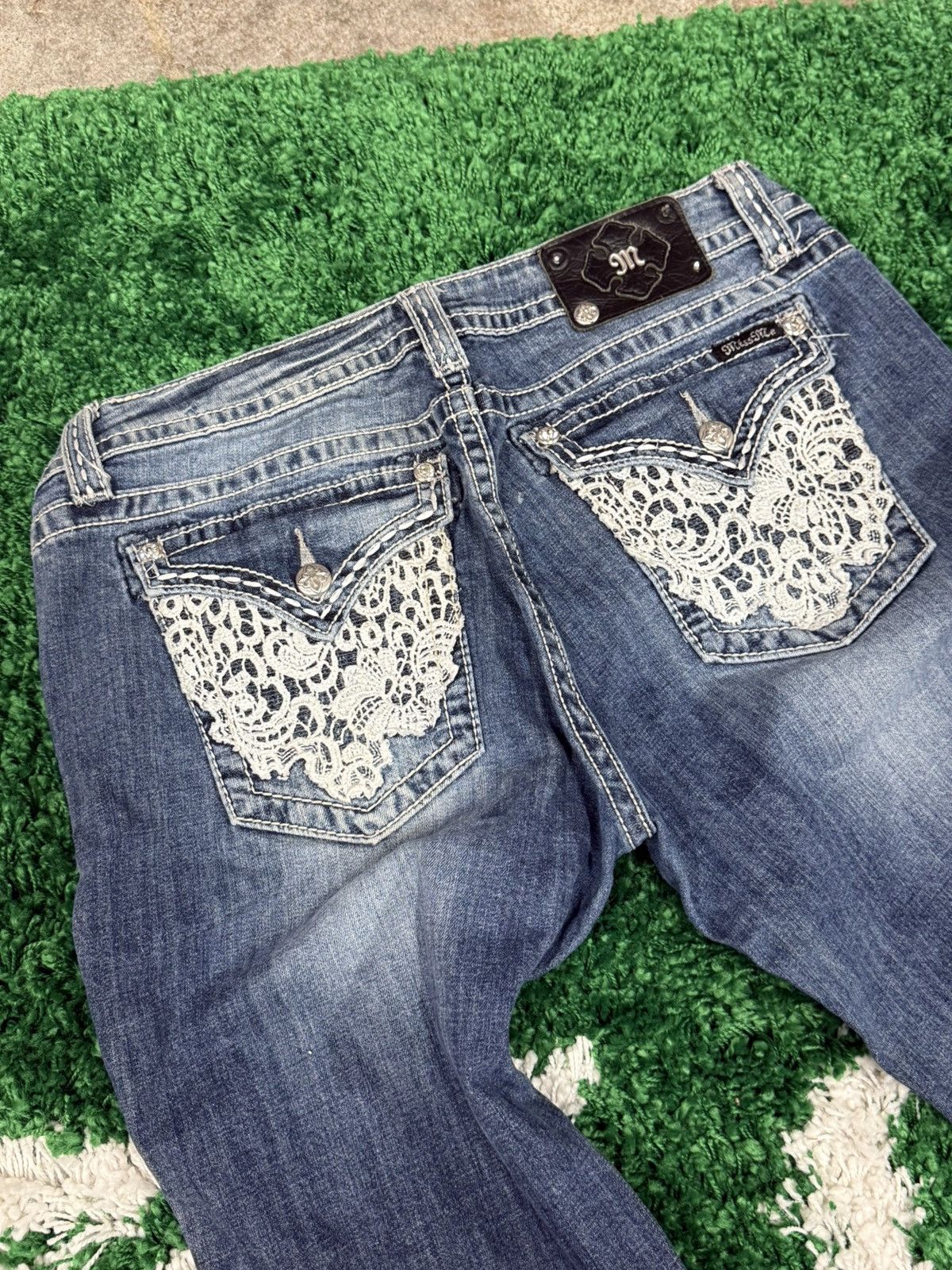 Miss Me Miss Me Embroidered Web Flap Pocket Contrast Stitch Denim 34 Size 34" / US 12 / IT 48 - 1 Thumbnail