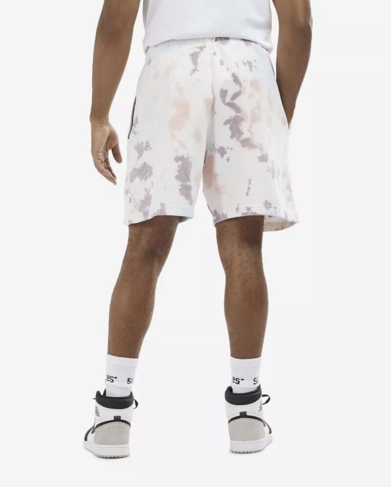 Nike Nike Air Jordan DNA Freeze Out Fleece Shorts Tie Dye Size US 32 / EU 48 - 2 Thumbnail