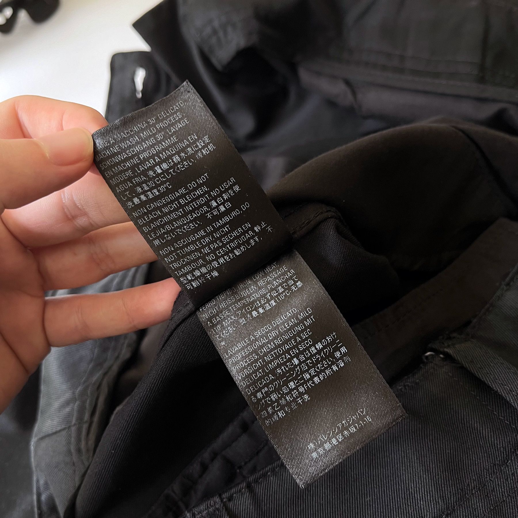 Balenciaga 2019 Balenciaga Straight Leg Cargo Pants (32x32) Size US 32 / EU 48 - 12 Thumbnail