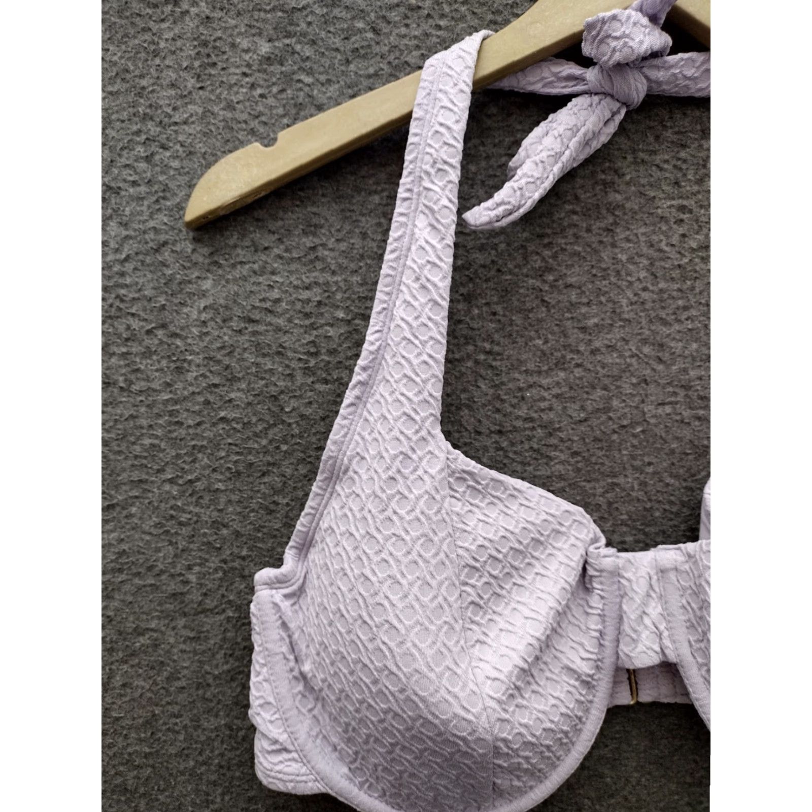 Vintage Time and Tru Textured Underwire Halter Swimsuit Top 1X Purple Womens Size 16W-18W Adjustable Strap Size XL / US 12-14 / IT 48-50 - 7 Thumbnail