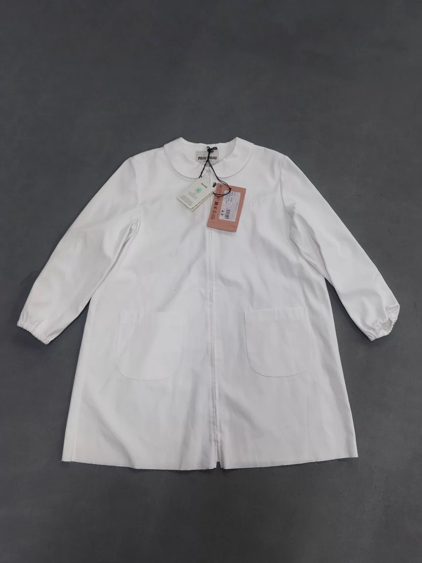 Miu Miu MIU MIU Short Embroidered Logo Zip Dress White Size 40 Size S / US 4 / IT 40 - 1 Thumbnail