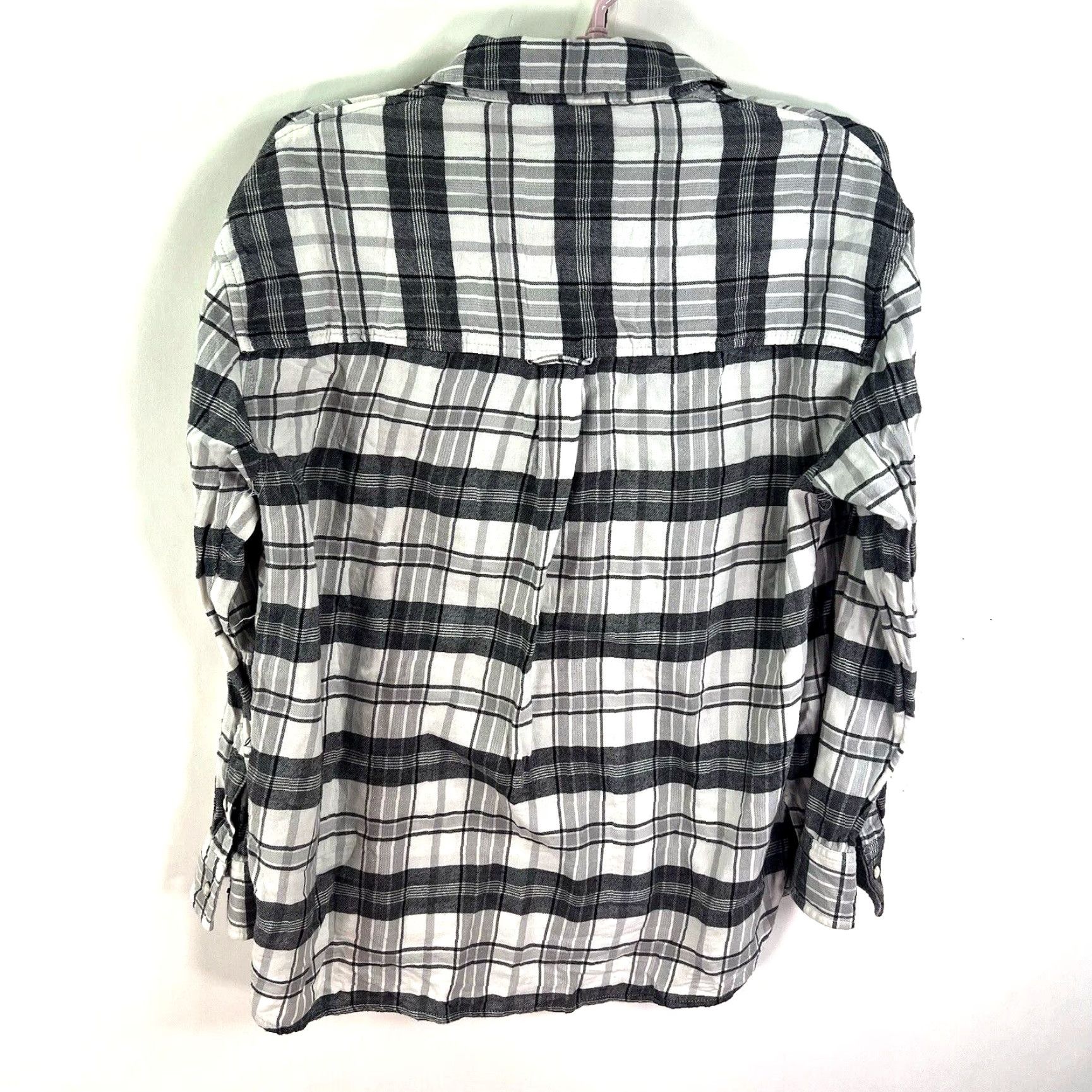 American Eagle Outfitters VINTAGE American Eagle Outfitters Buffalo Plaid Pearl Snap Button Shirt Women S Black/White Casual Knit Cotton-Viscose Plaid Long Sleeve Size S / US 4 / IT 40 - 6 Thumbnail