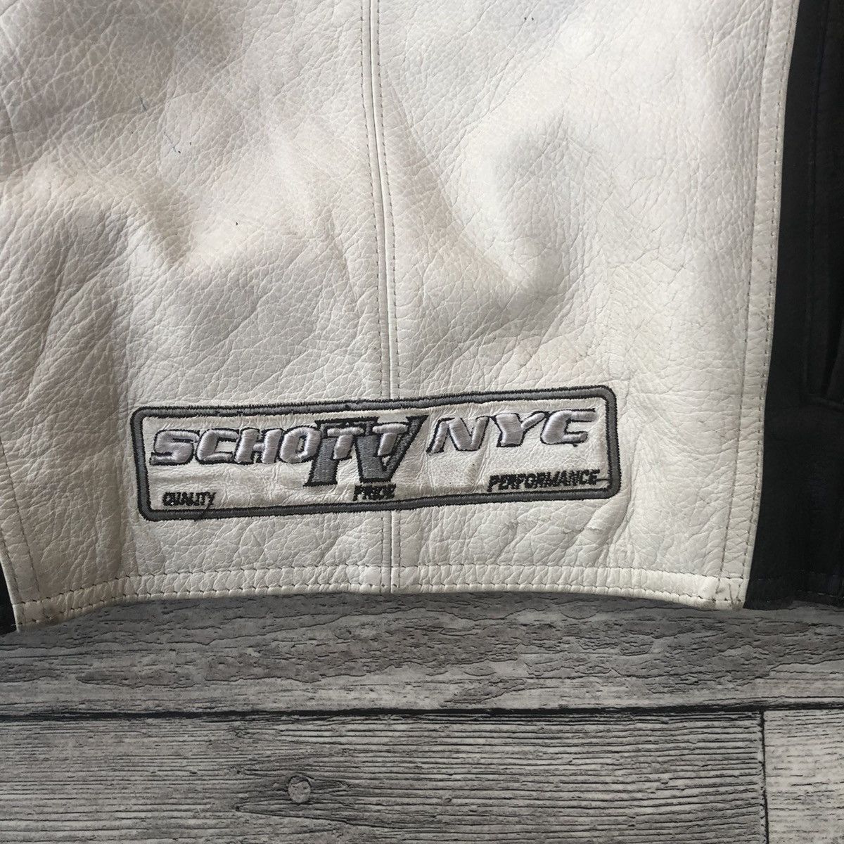 Schott ✅NEED GONE ♥️ SCHOTT NYC cow genuine leather jacket Size US L / EU 52-54 / 3 - 7 Thumbnail